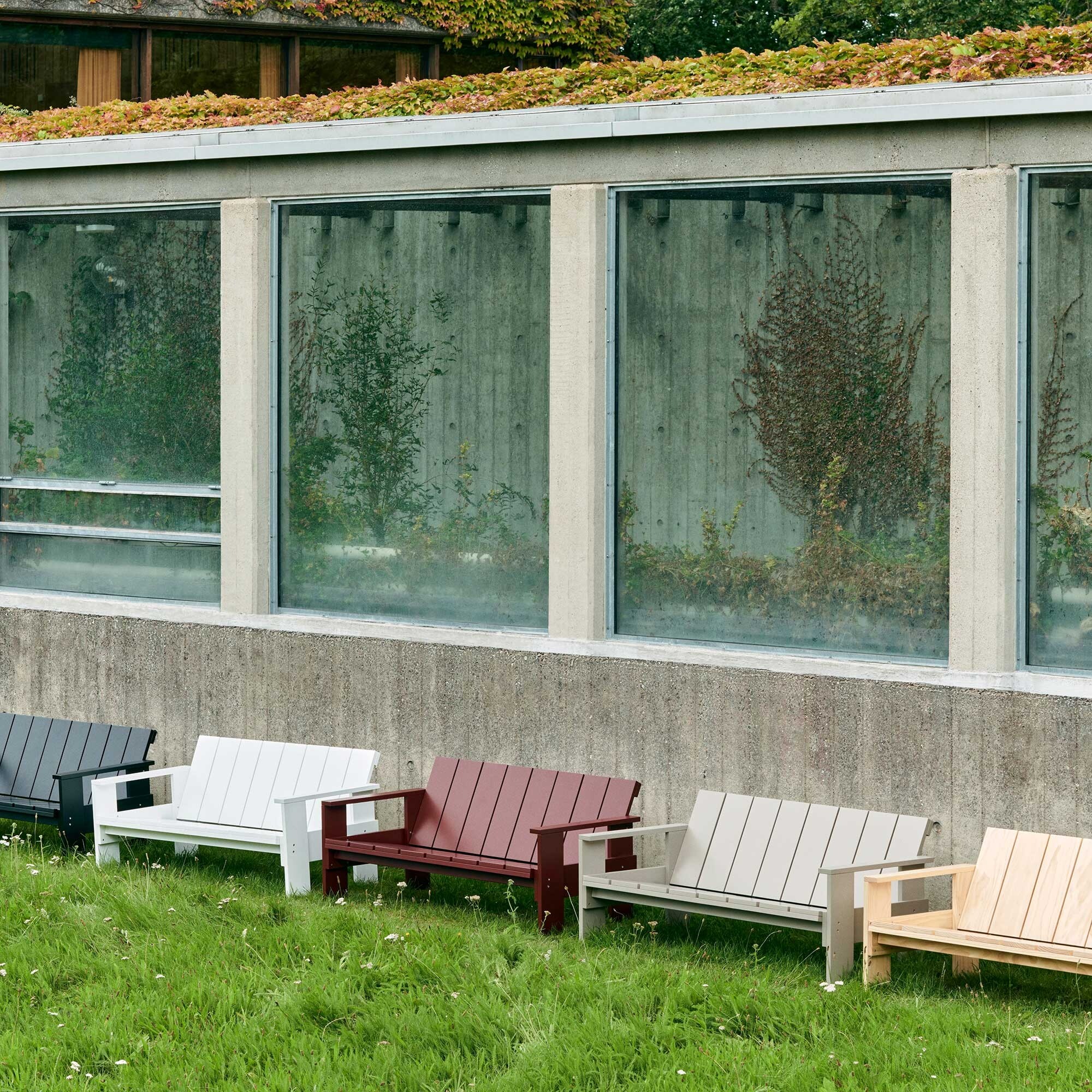 Crate Outdoor Lounge Sofa