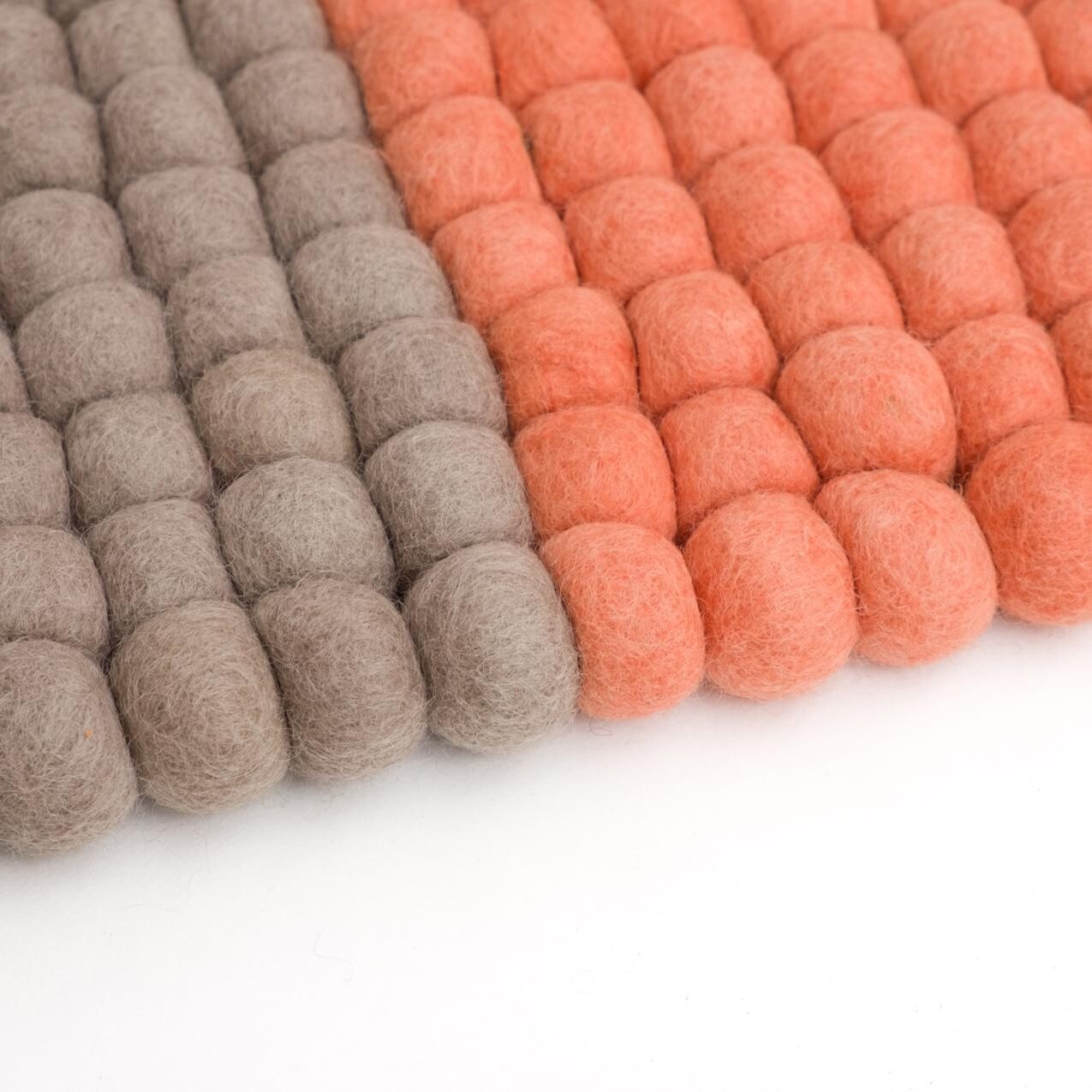 Cube Felt Ball Rug rectangular