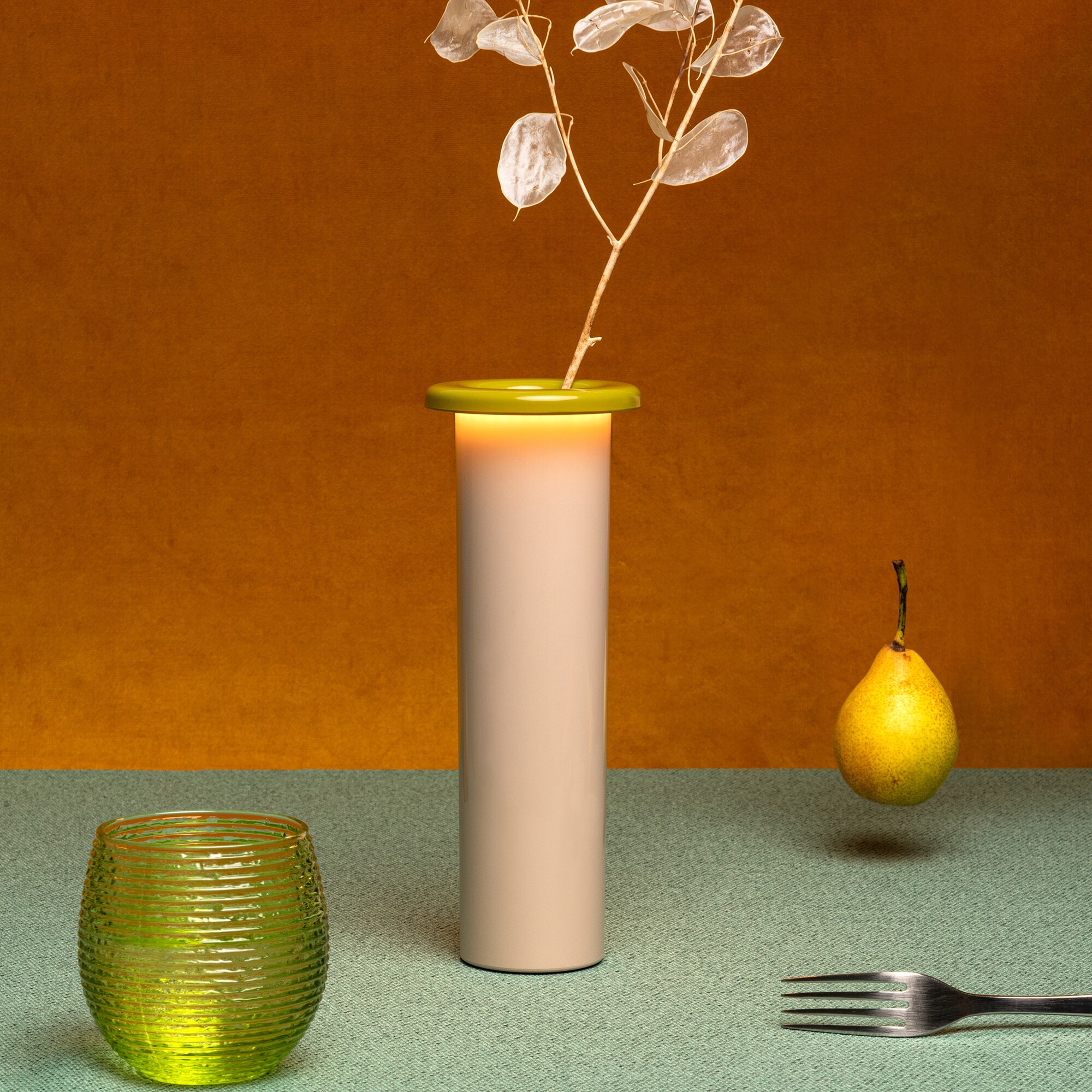 Bouquet LED Table Lamp with Battery