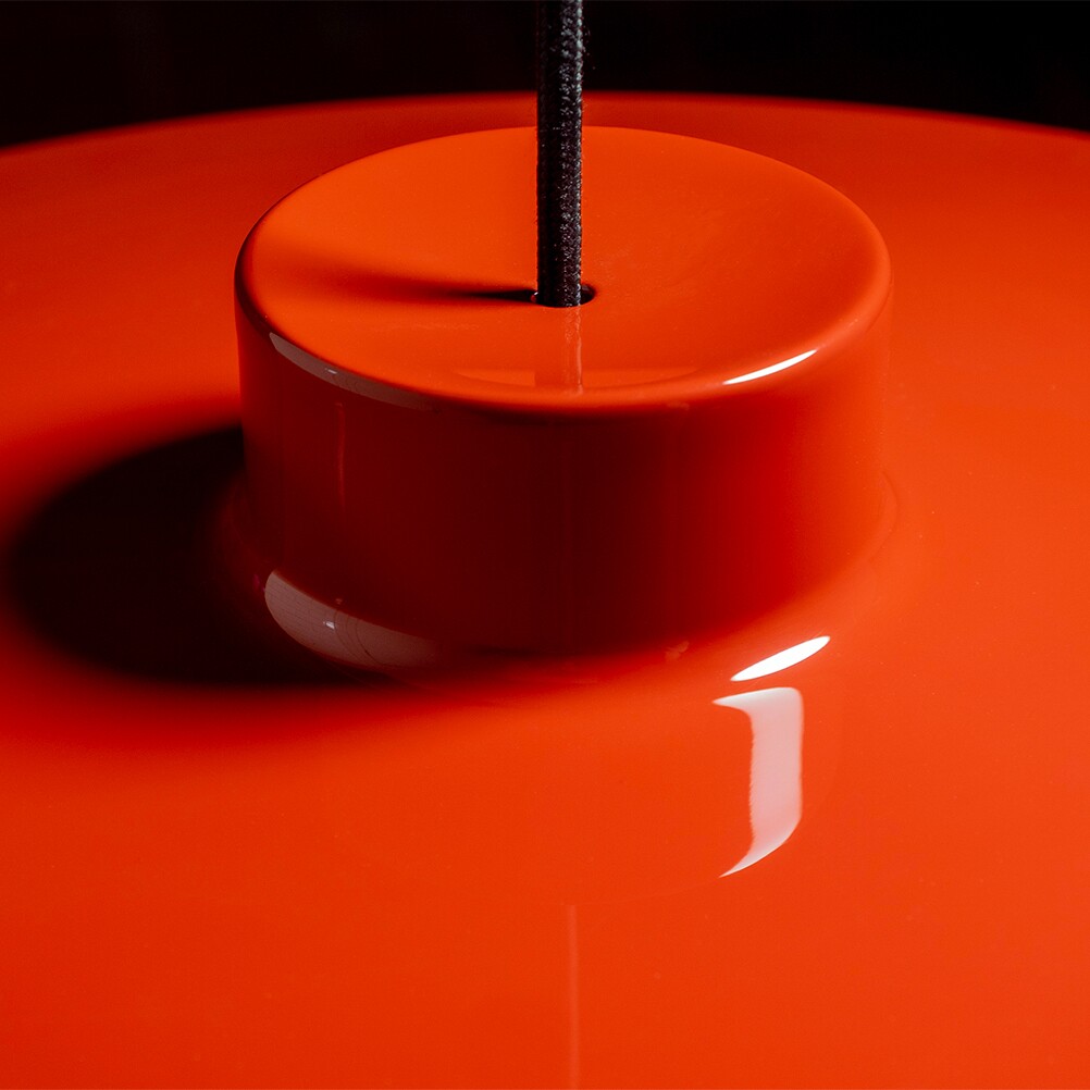 Lacquer LED Suspension Lamp S