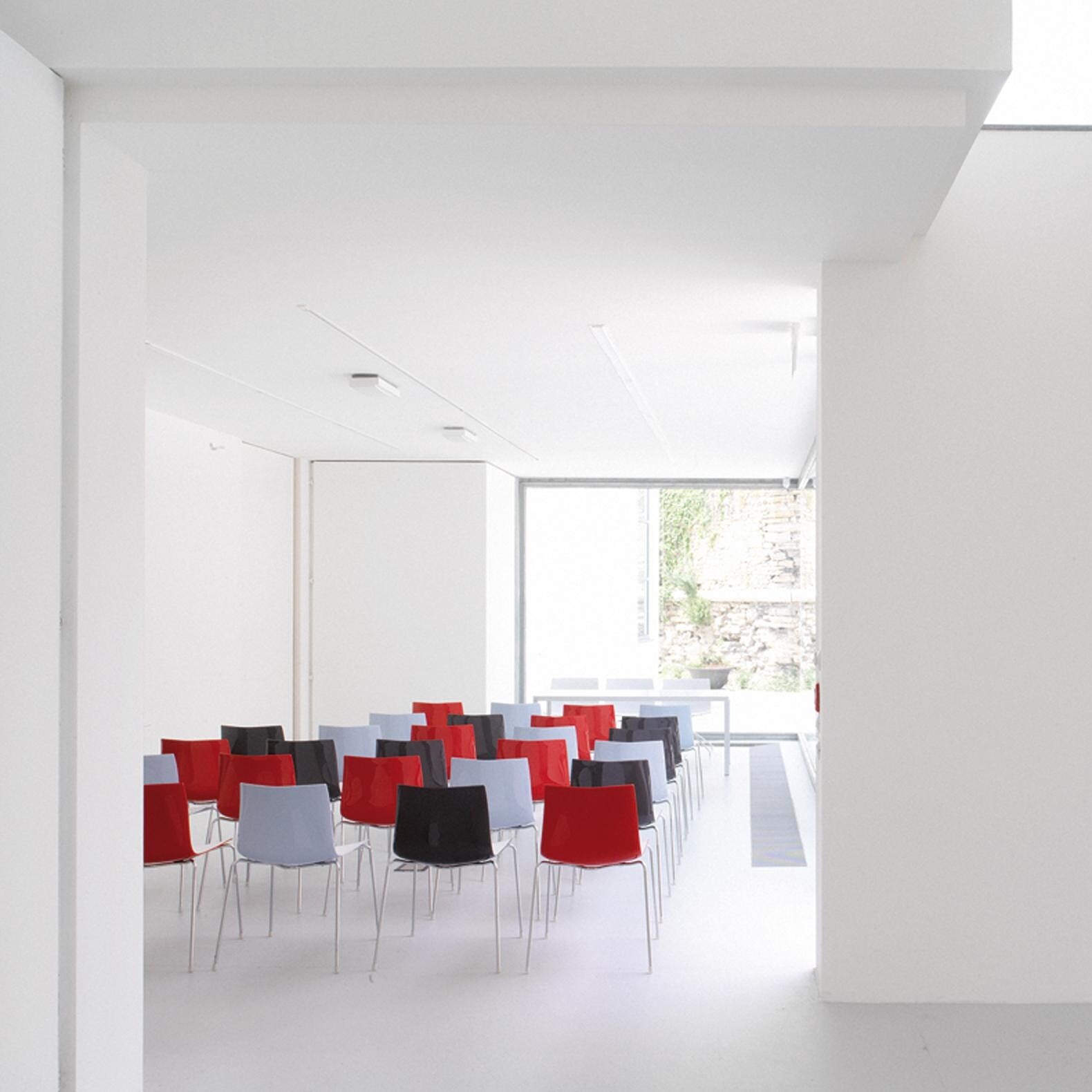 Catifa 46 Seat Mat with Foam Filling