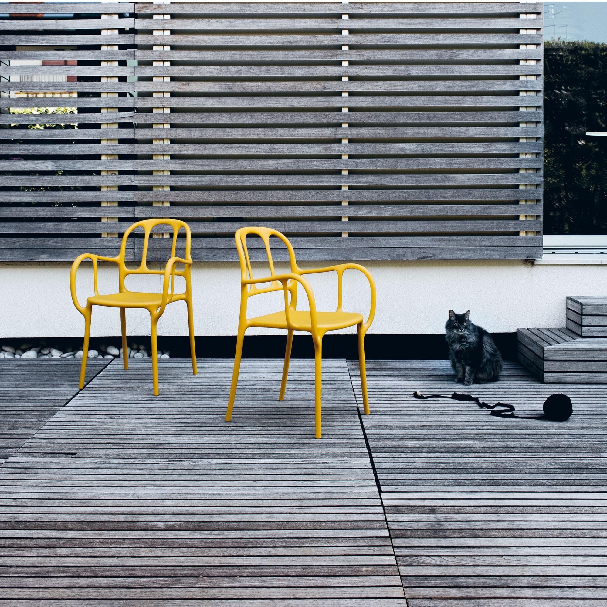 Milà Outdoor Armchair
