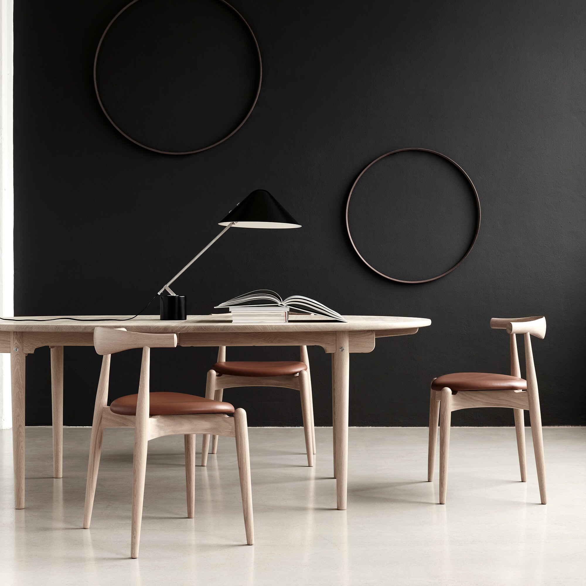 CH338 Dining Table 200x115x72cm Extendable