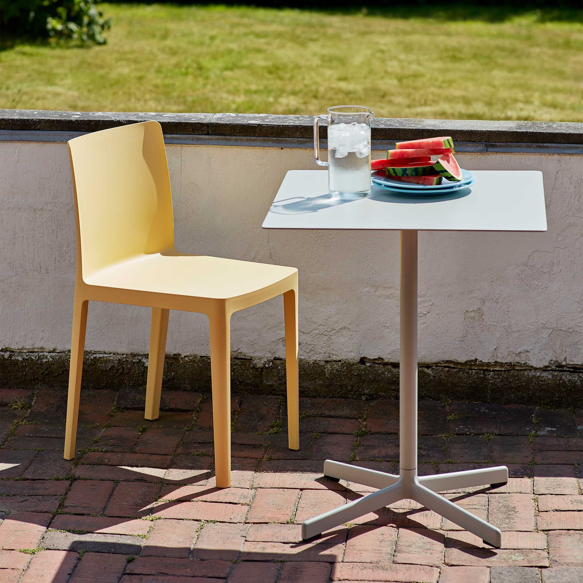 Neu Table Square 60x60cm