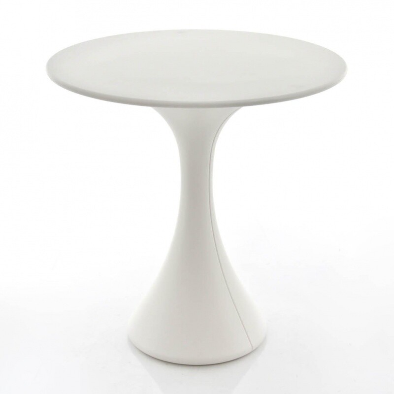 Kissi Kissi Garden Table