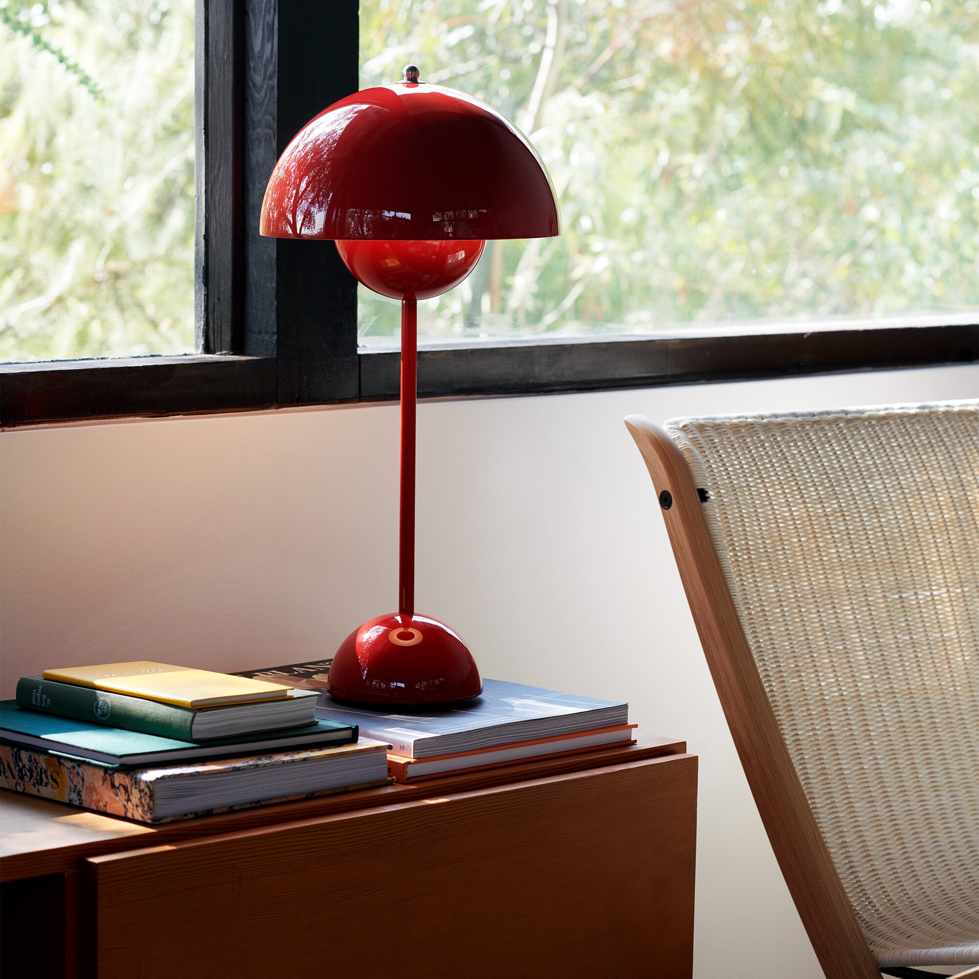 Flowerpot VP3 Table Lamp