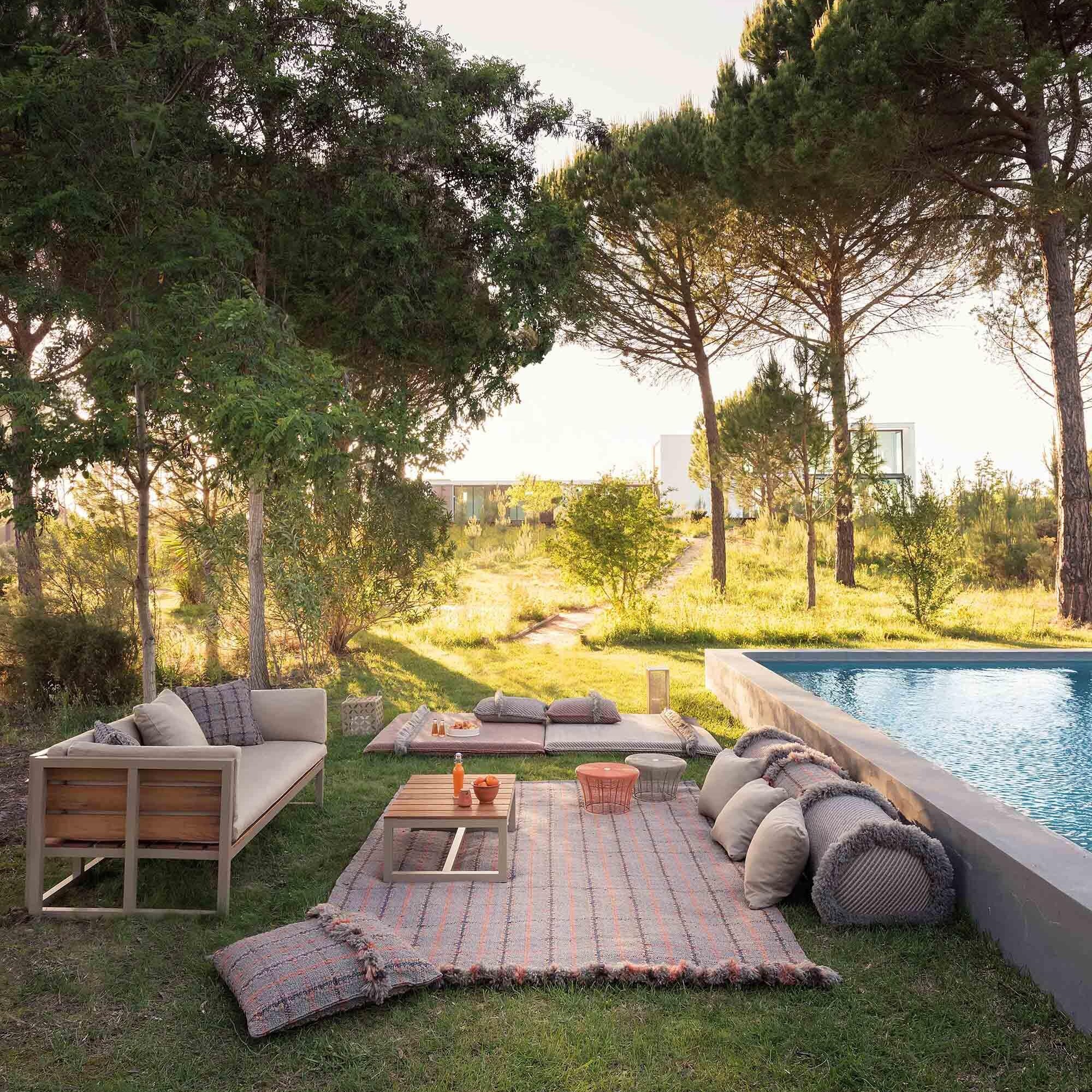 Garden Layers Rug 180x240cm