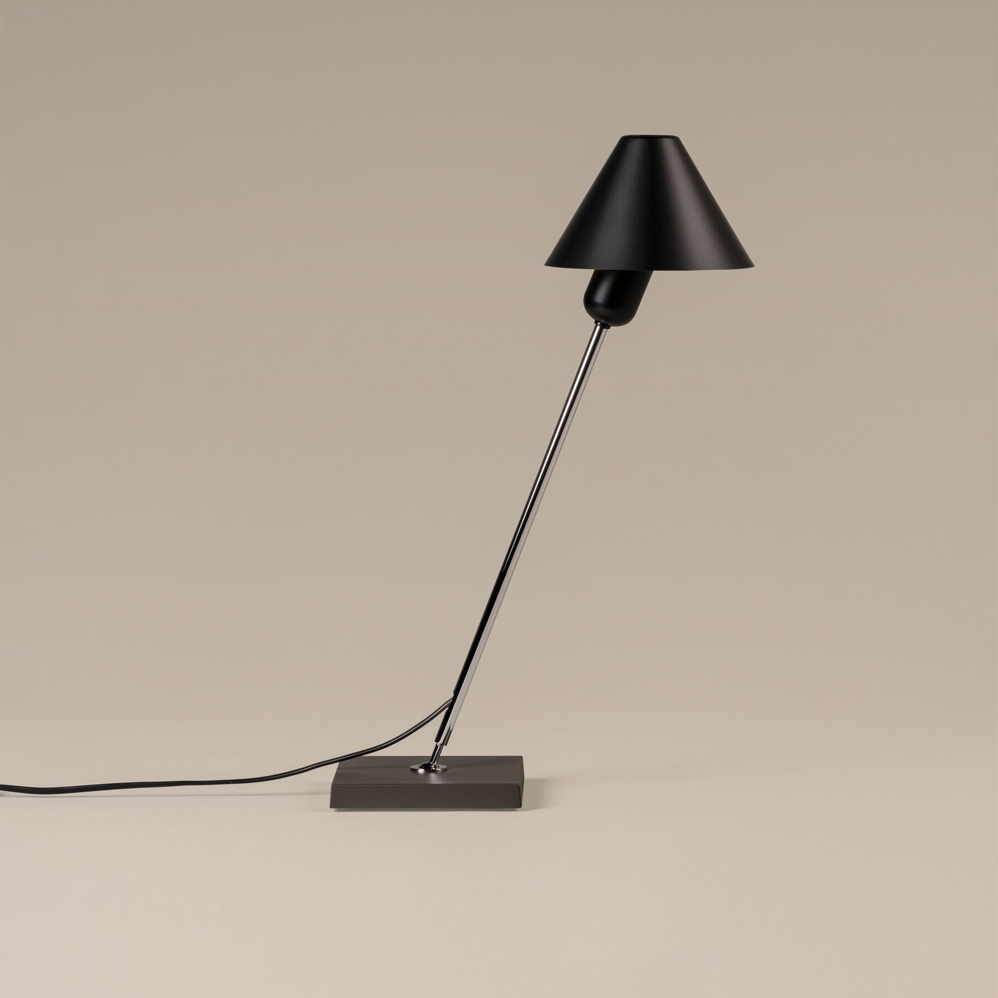 Gira Table Lamp