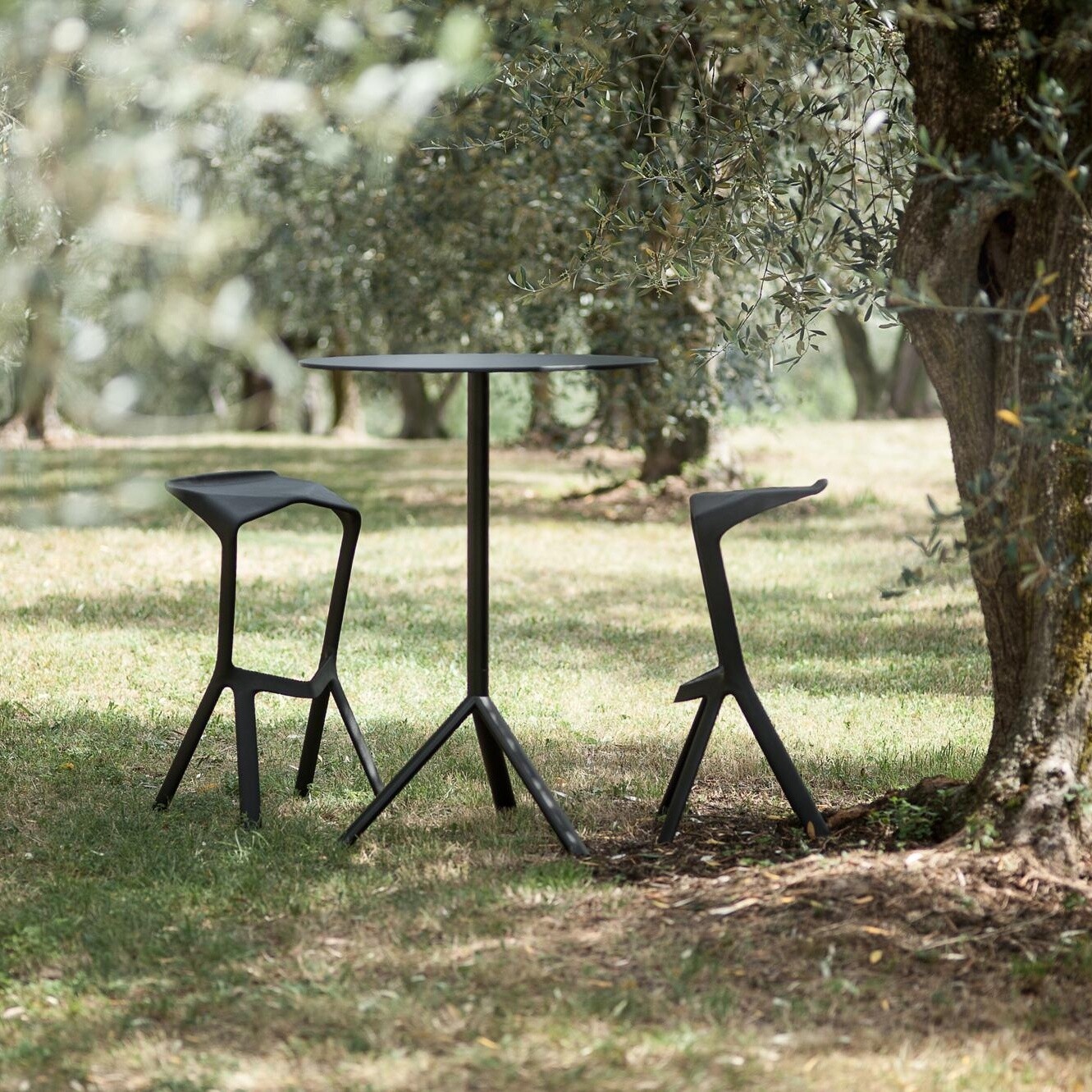 Miura Bistro Table Ø70cm