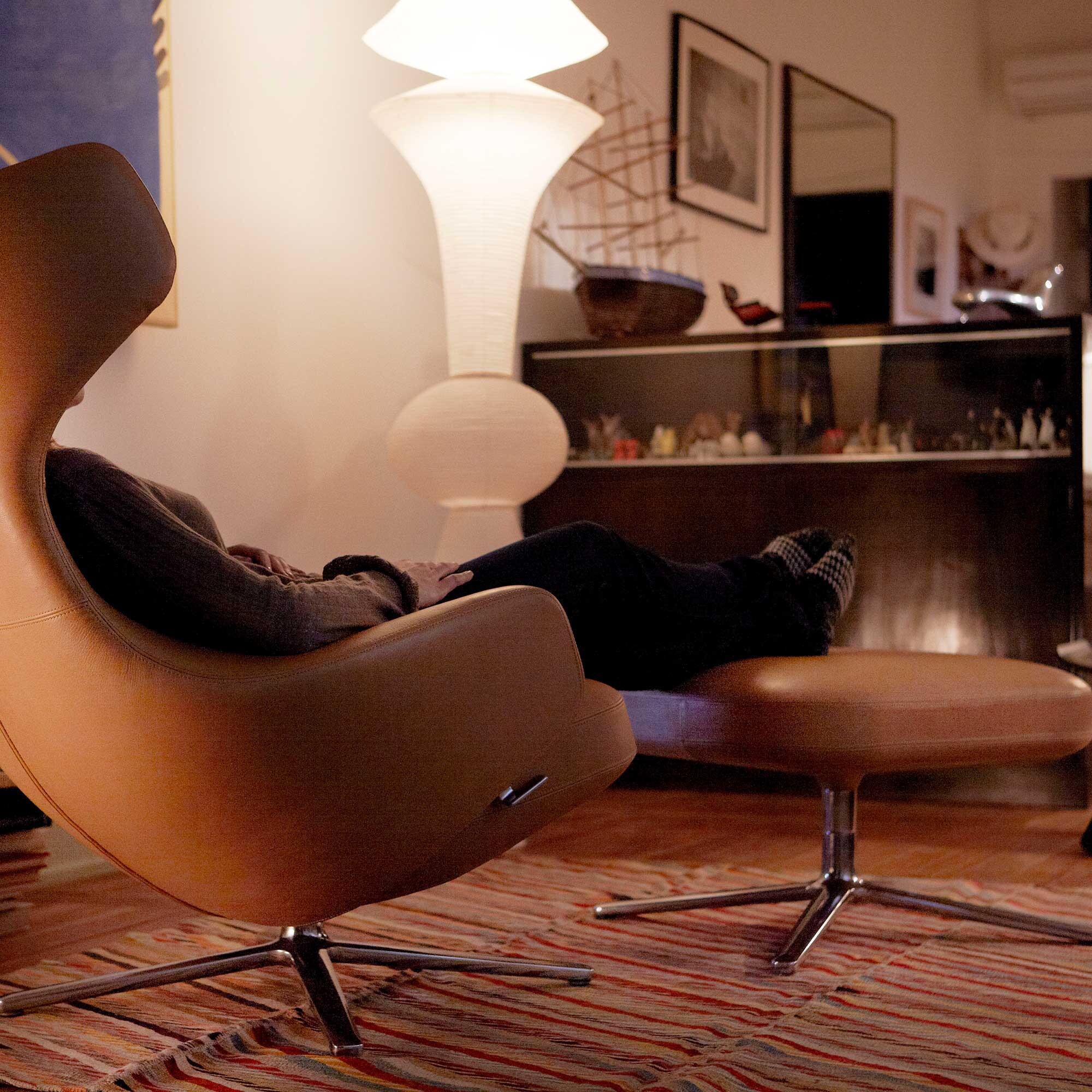 Grand Repos Lounge Chair & Ottoman Leather