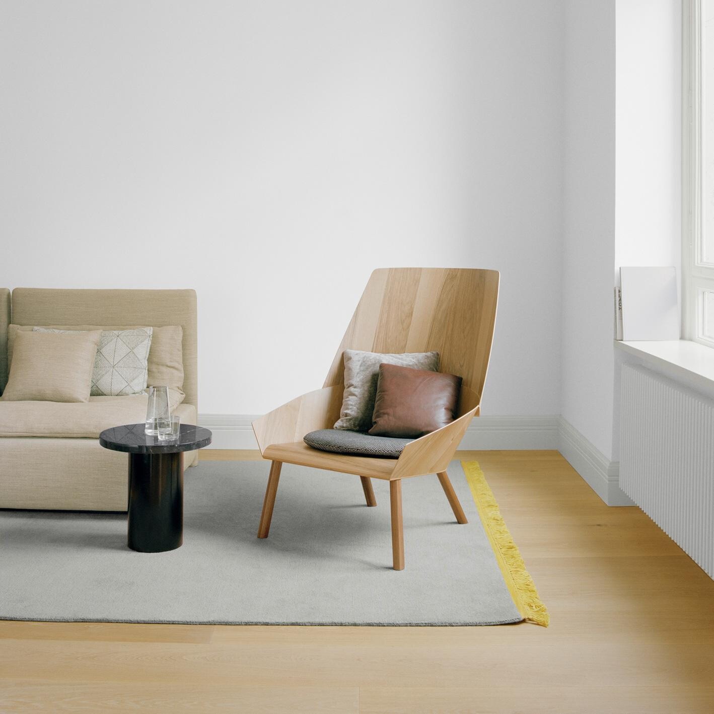 e15 EC03  Eugene Lounge Chair