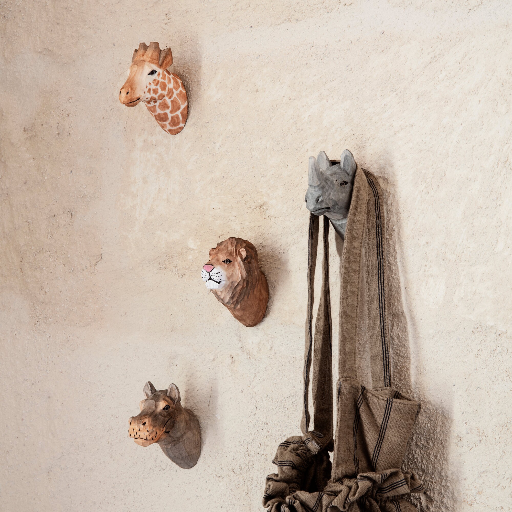 Animal Clothes Hooks Giraffe