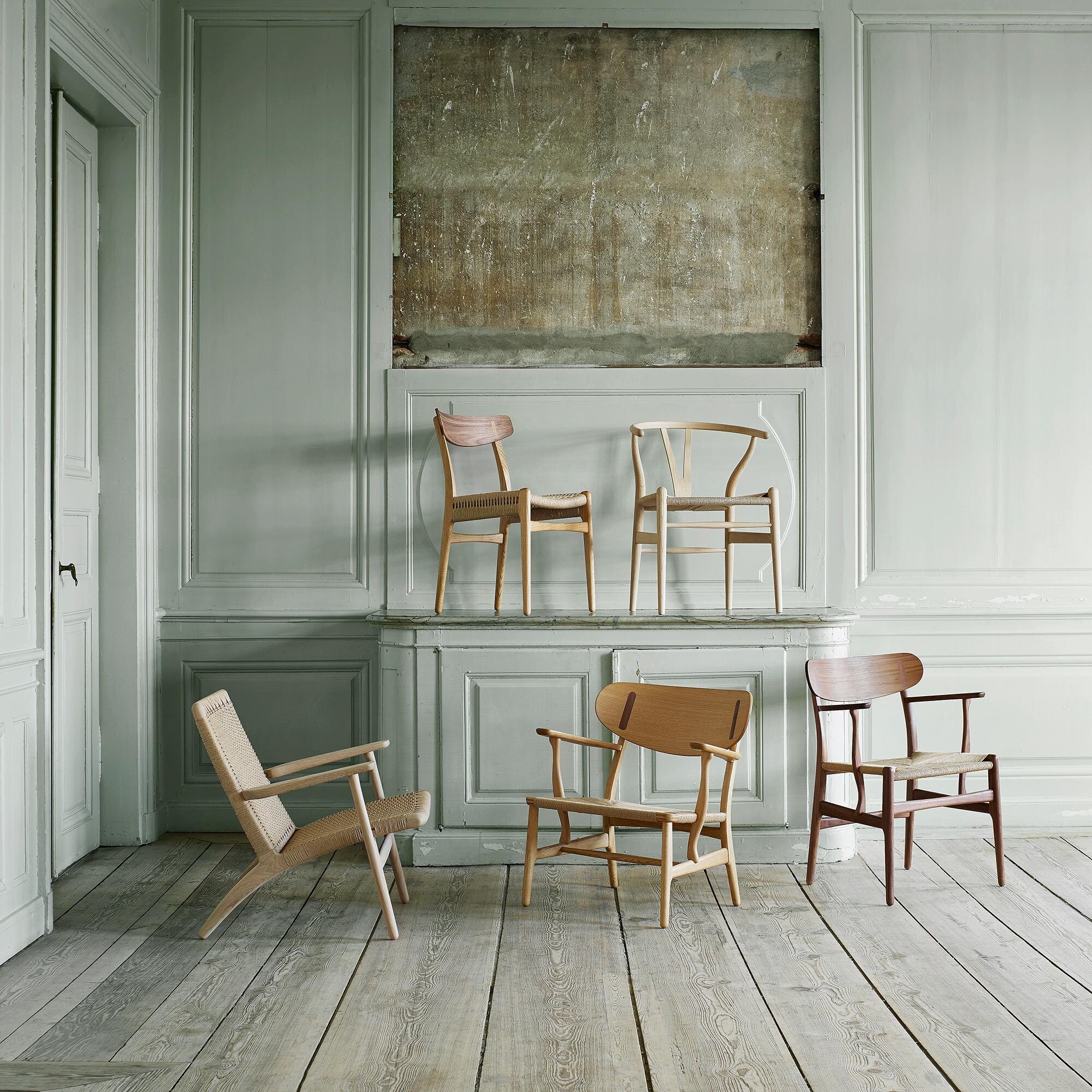 CH25 Easy Chair Frame Oak