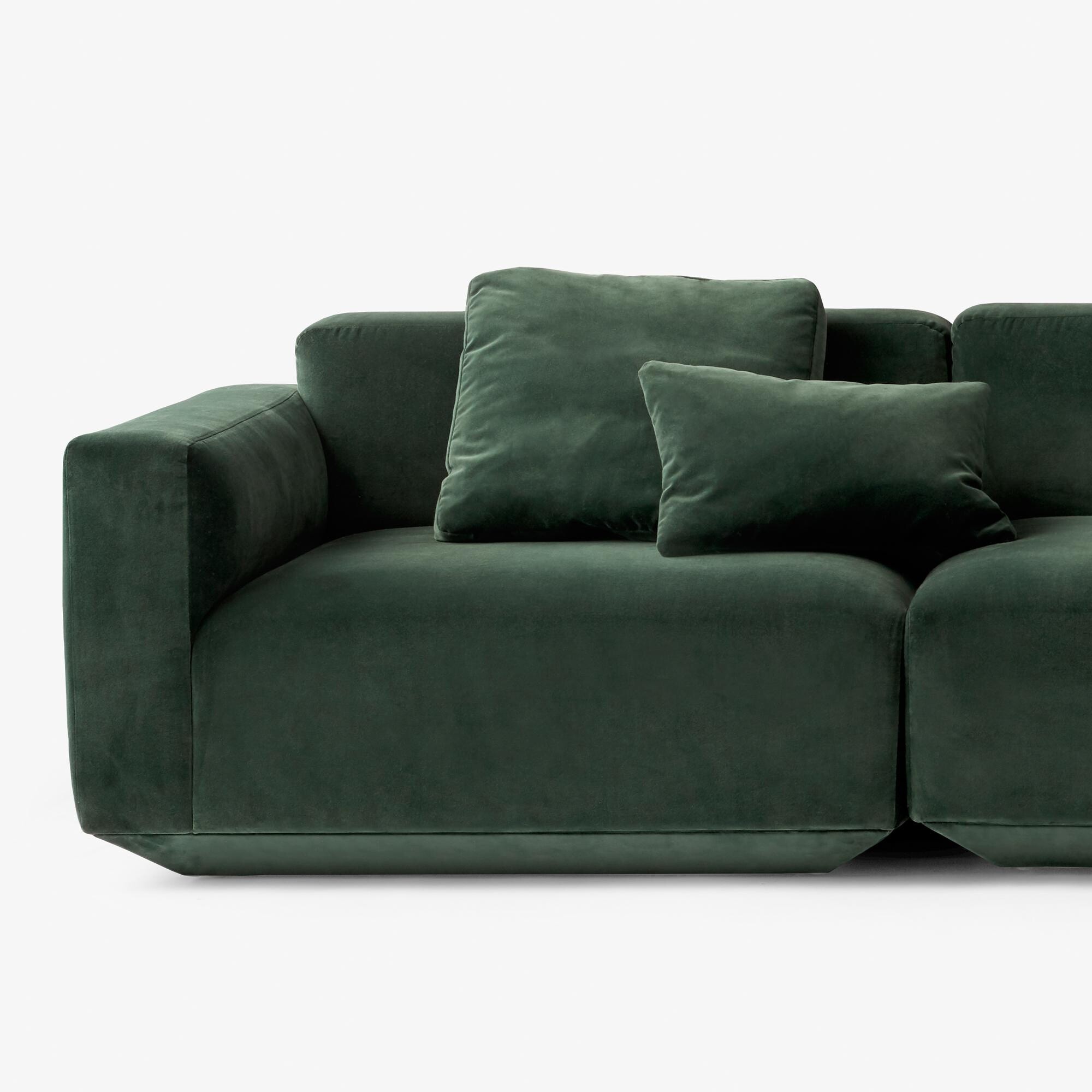 Develius Pillow 50x35cm