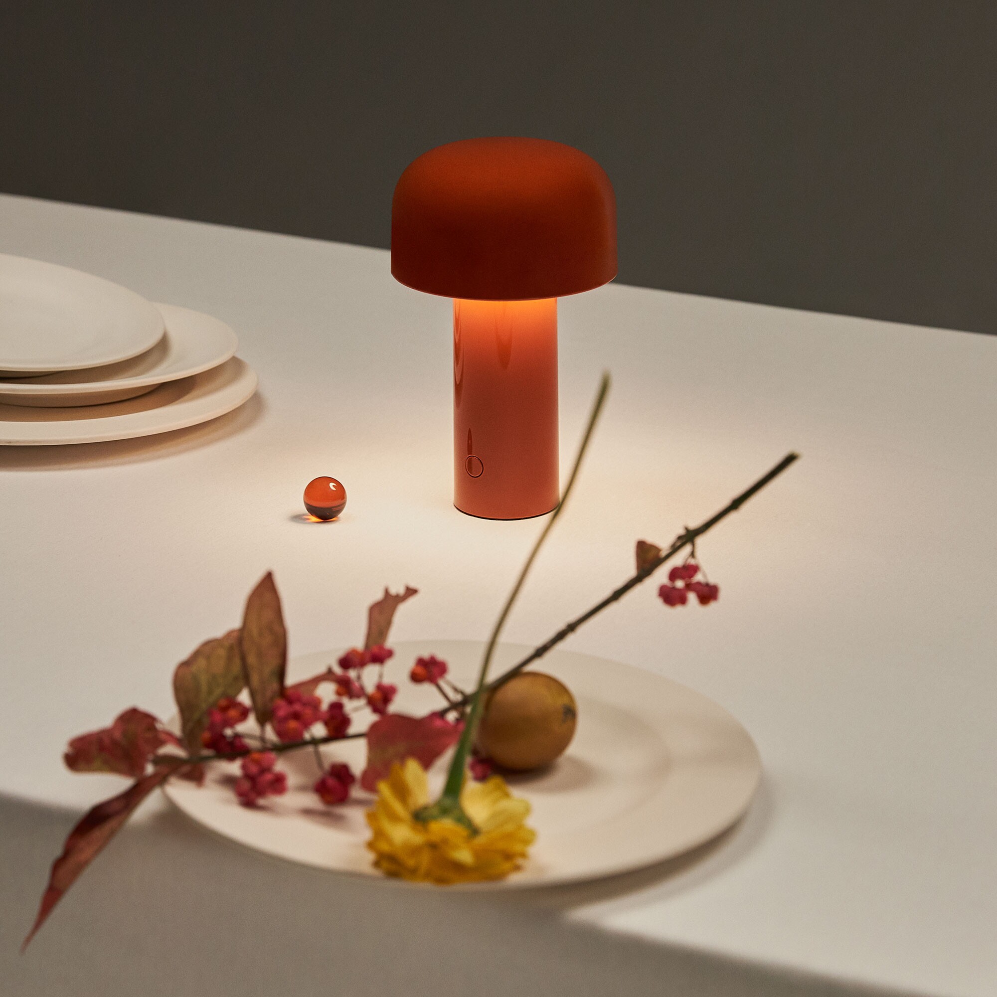 Bellhop LED Lamp With Battery