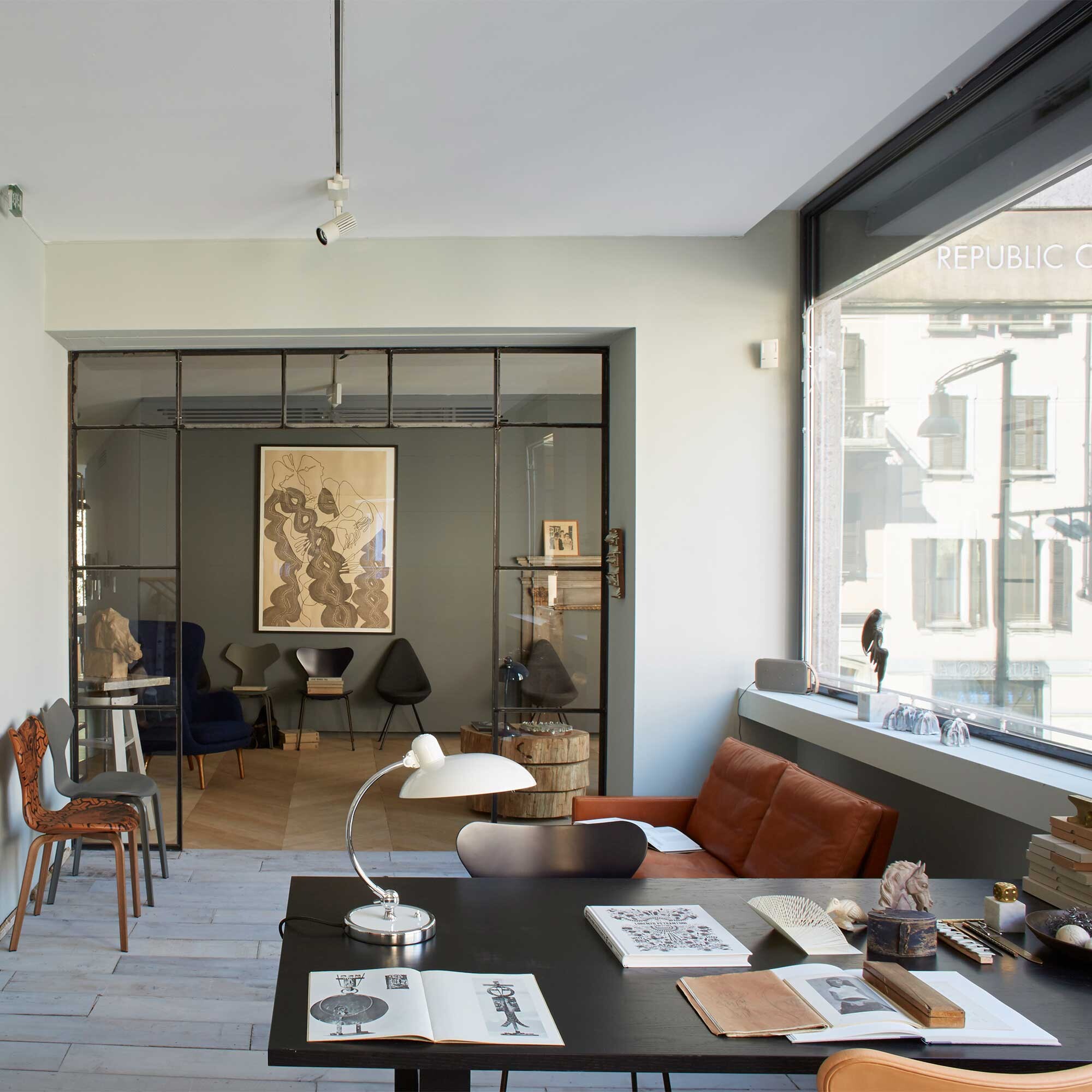 Kaiser Idell™ 6631 Luxus Table Lamp