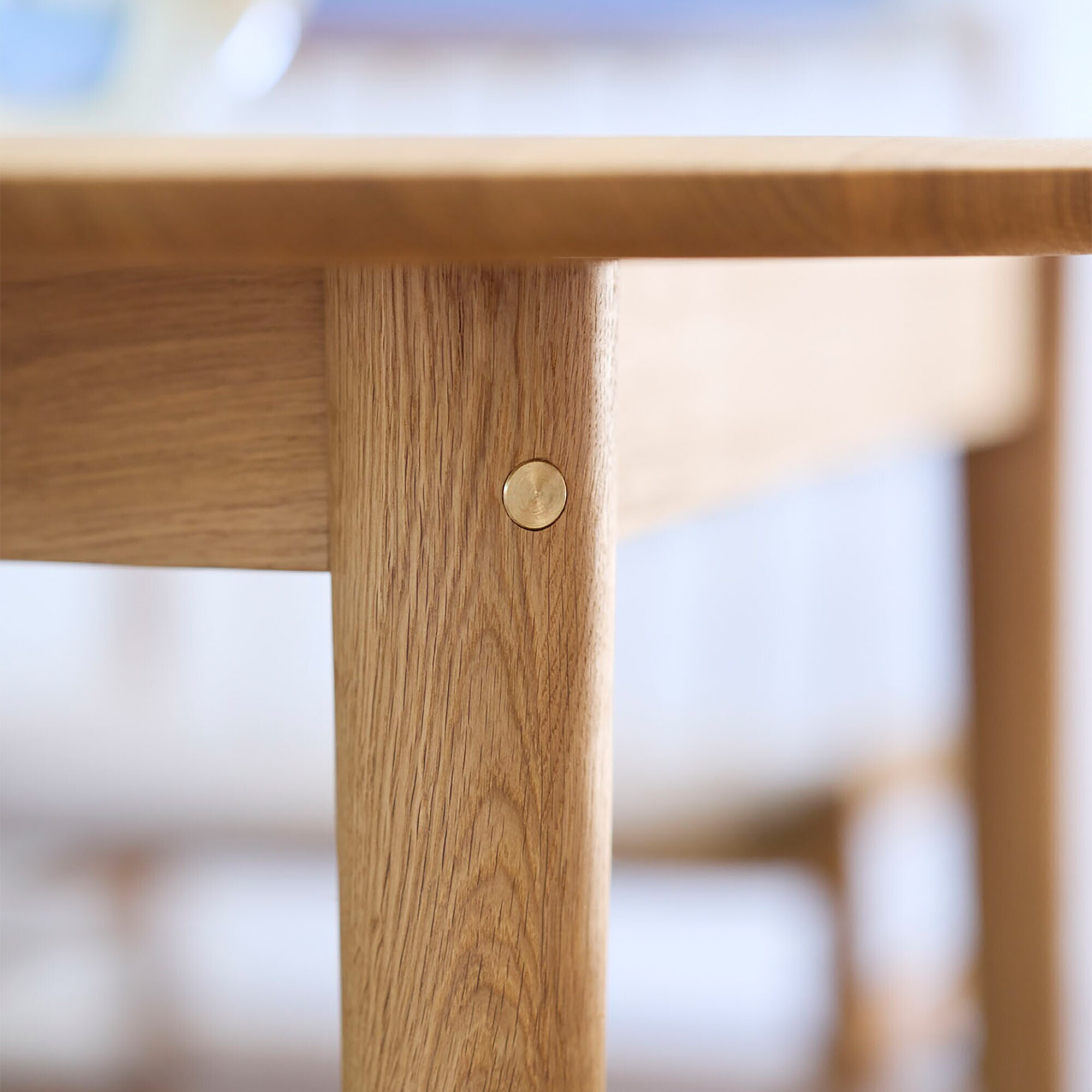 C62E Bjørk Dining Table