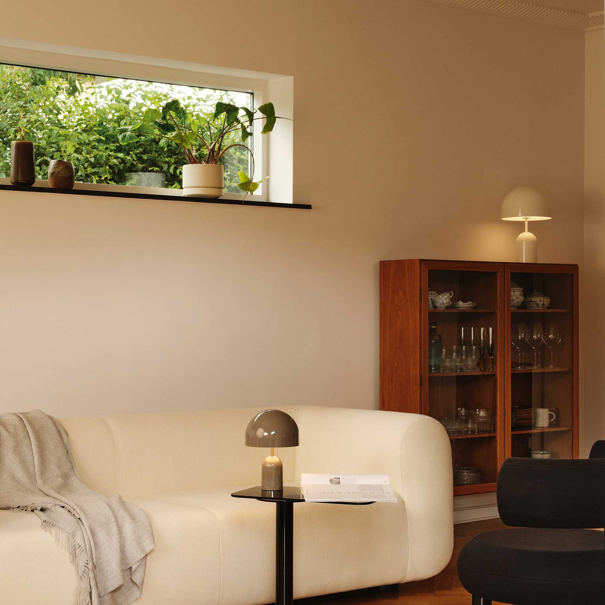 Bell LED Table Lamp with Battery