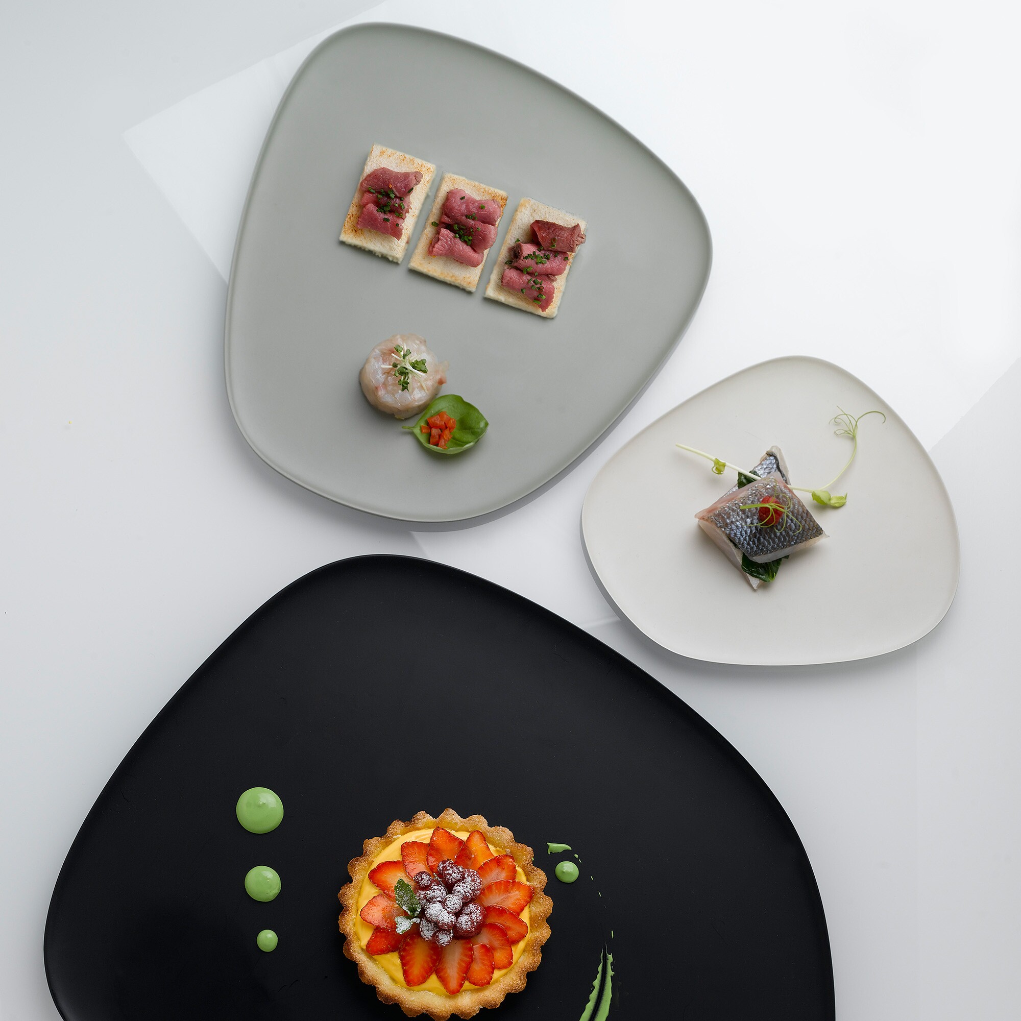 Namasté Plate Set of 3