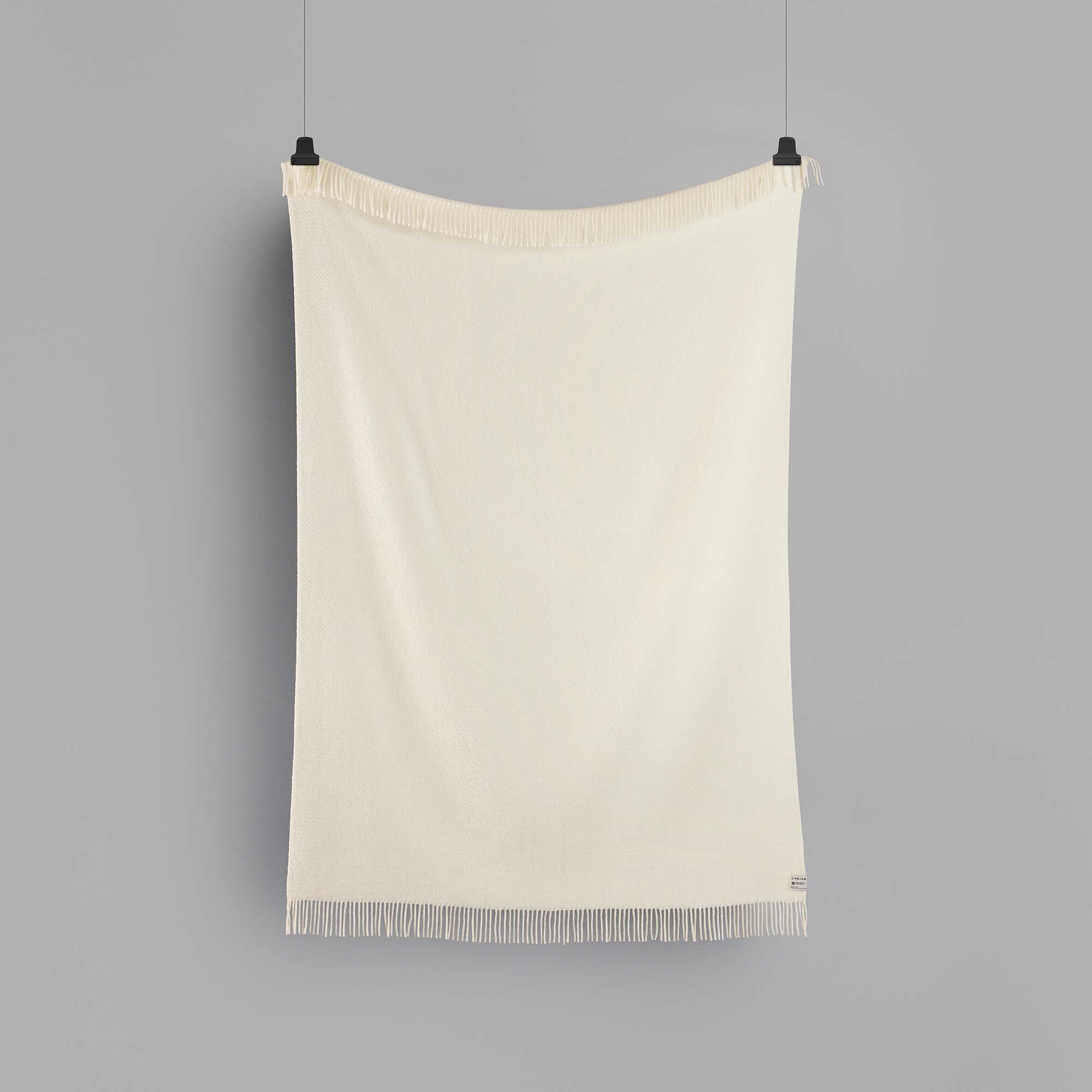 Kattefot Plaid/Throw 140x220cm