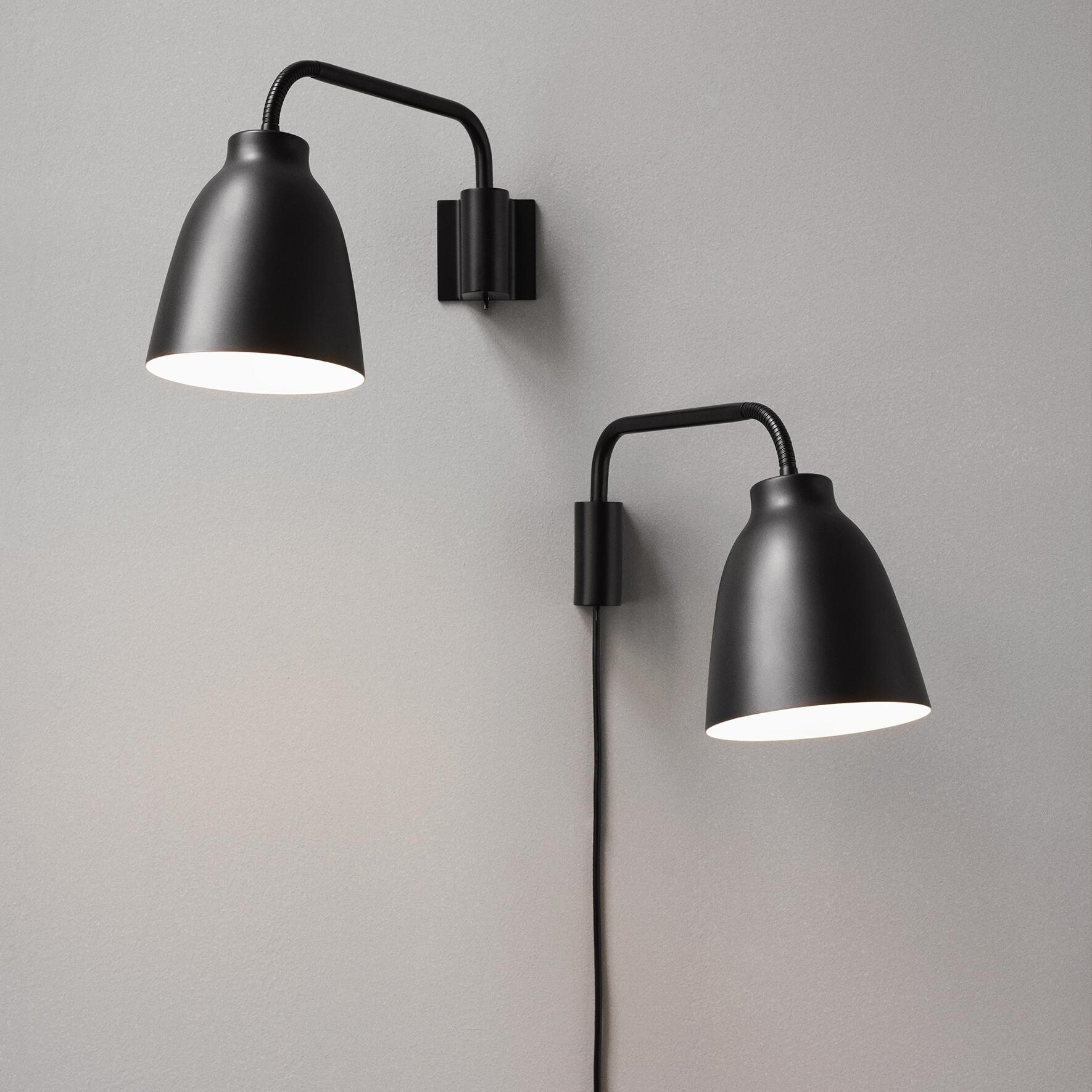 Caravaggio™ Read Wall Lamp