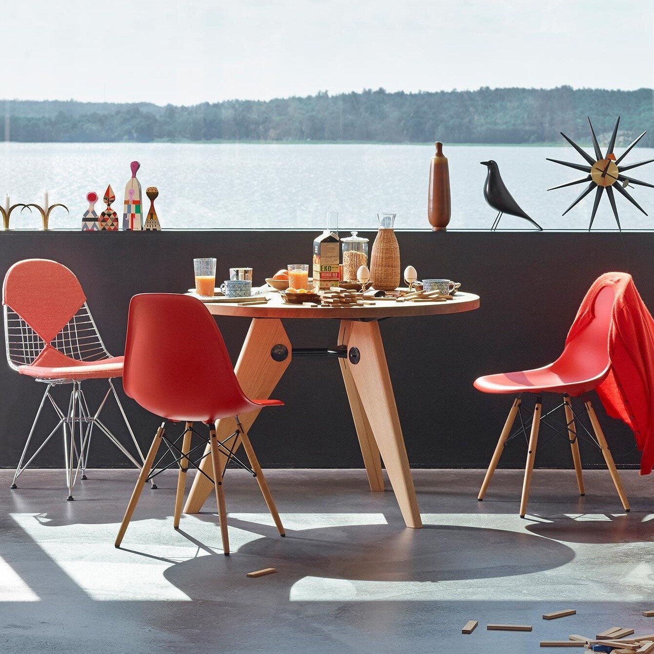 Eames House Bird Figure