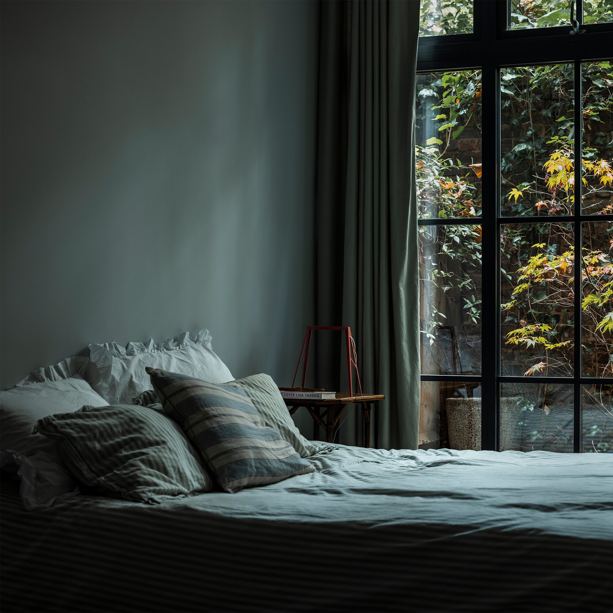 Bridge 2 LED Table Lamp