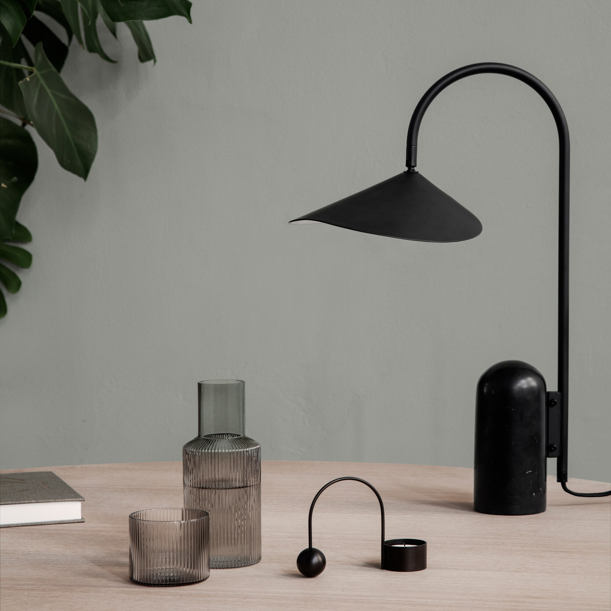 Arum Table Lamp