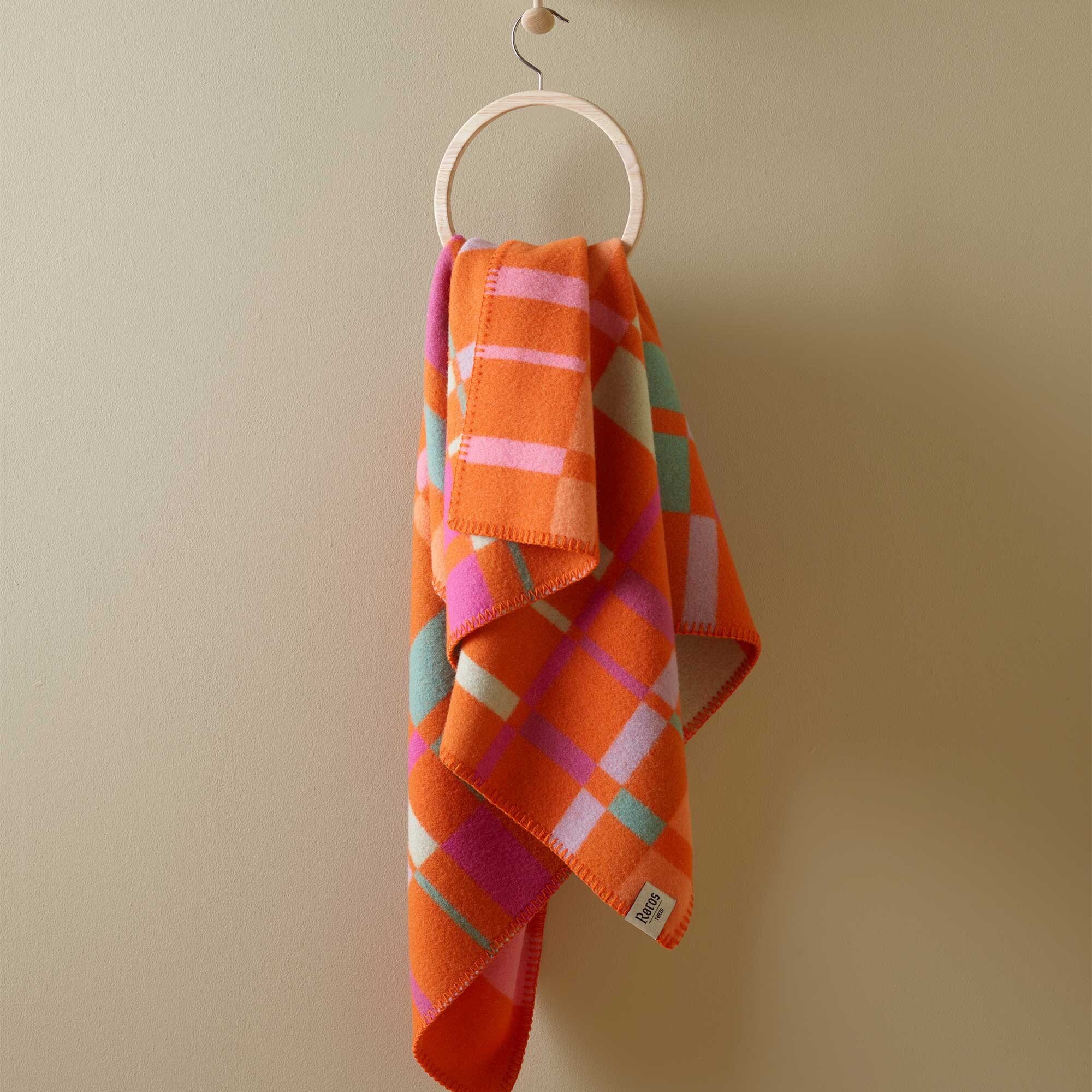 City Plaid/Throw 135x200cm