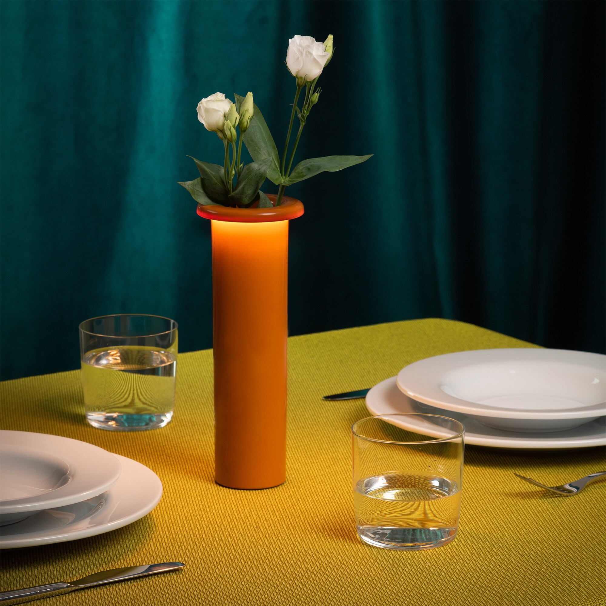 Bouquet LED Table Lamp with Battery