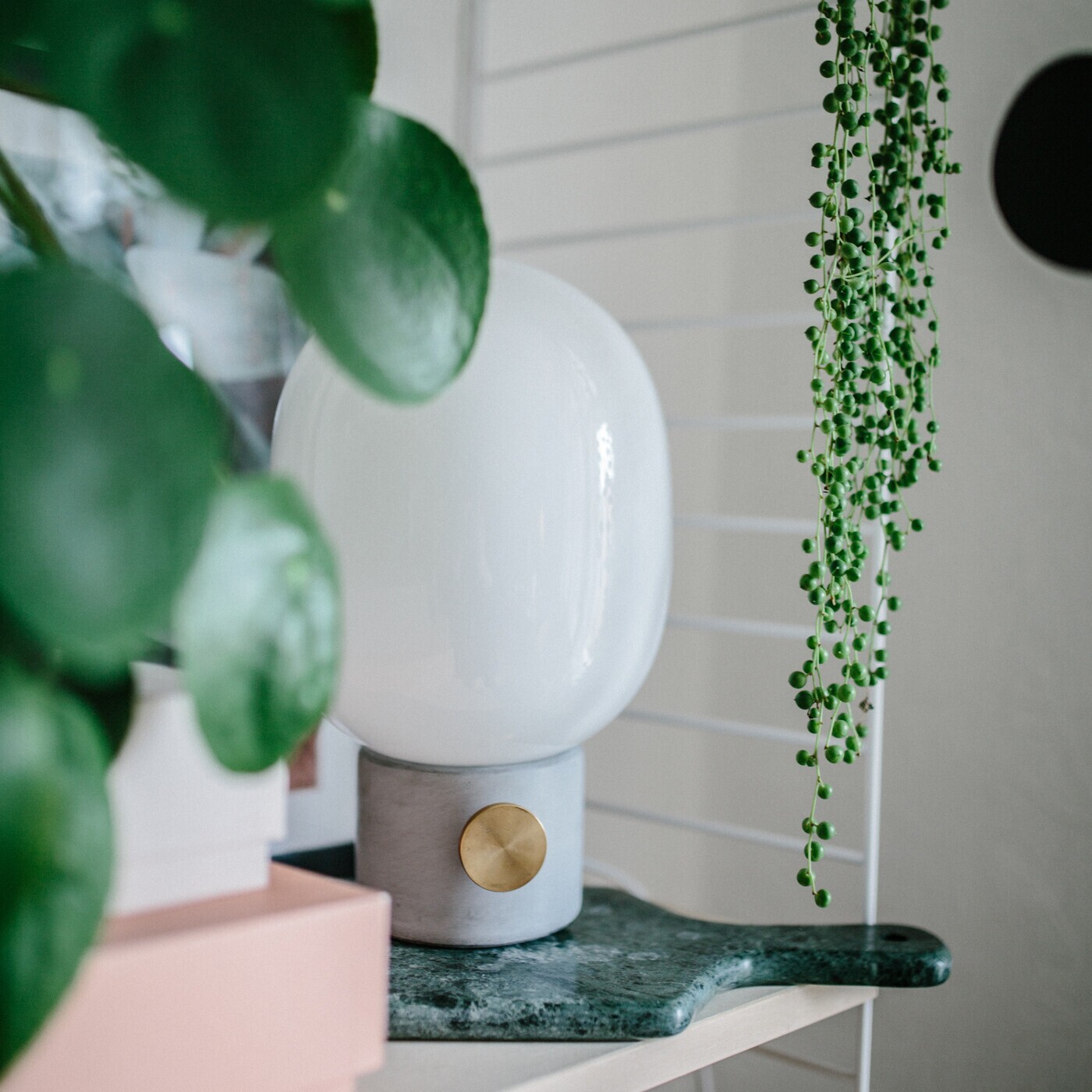 JWDA Table Lamp Concrete