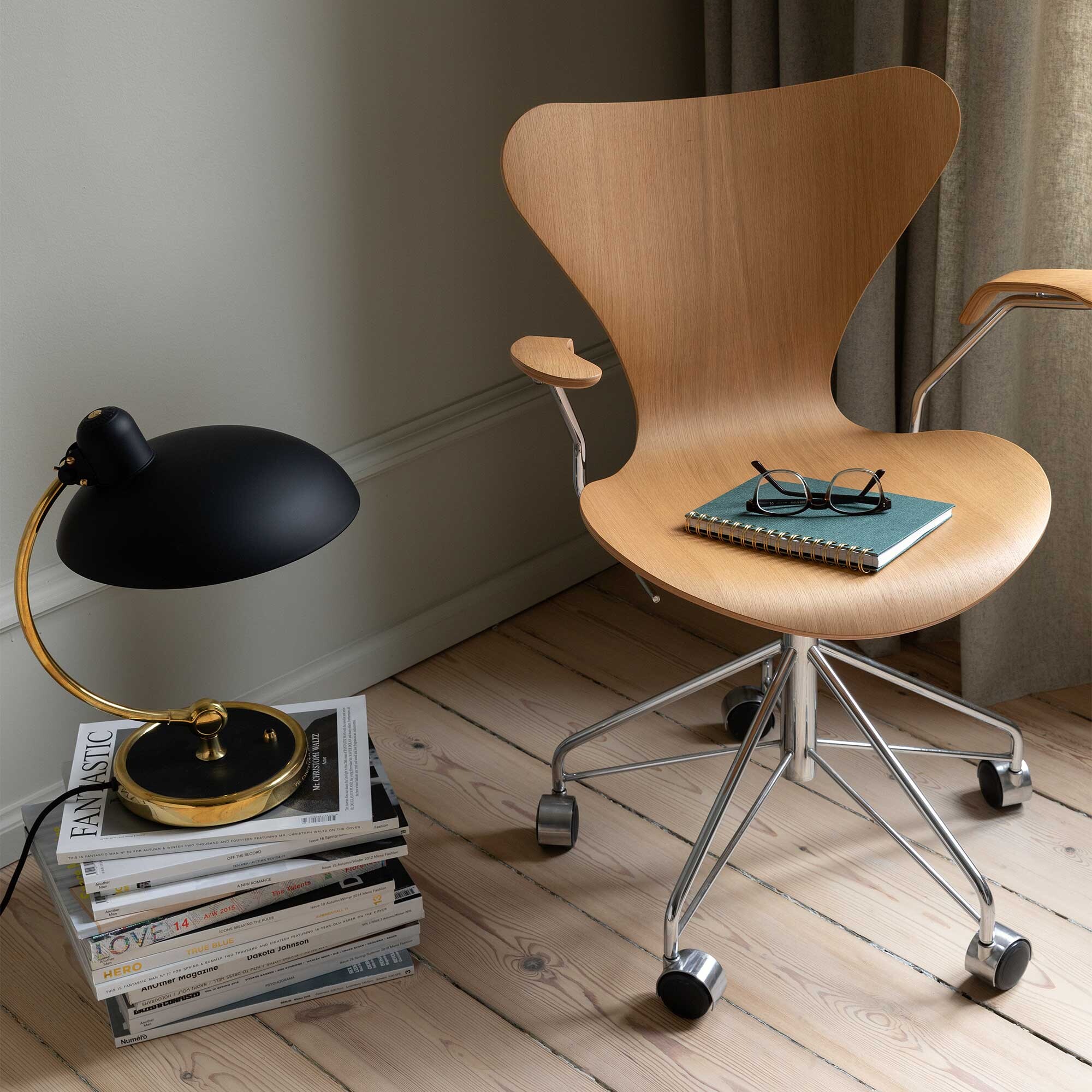 Kaiser Idell™ 6631 Luxus Table Lamp brass