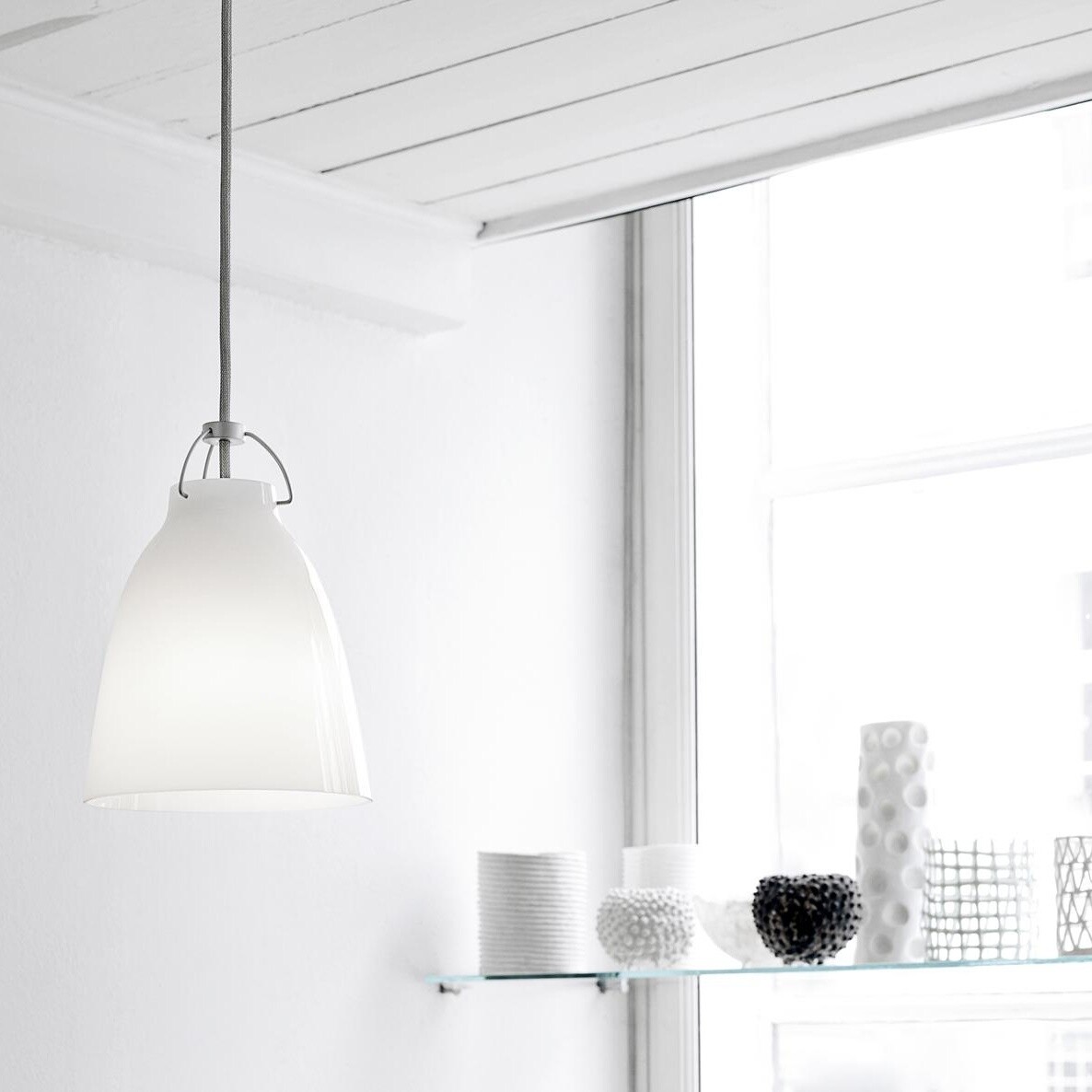 Caravaggio™ Suspension Lamp Opal Gass