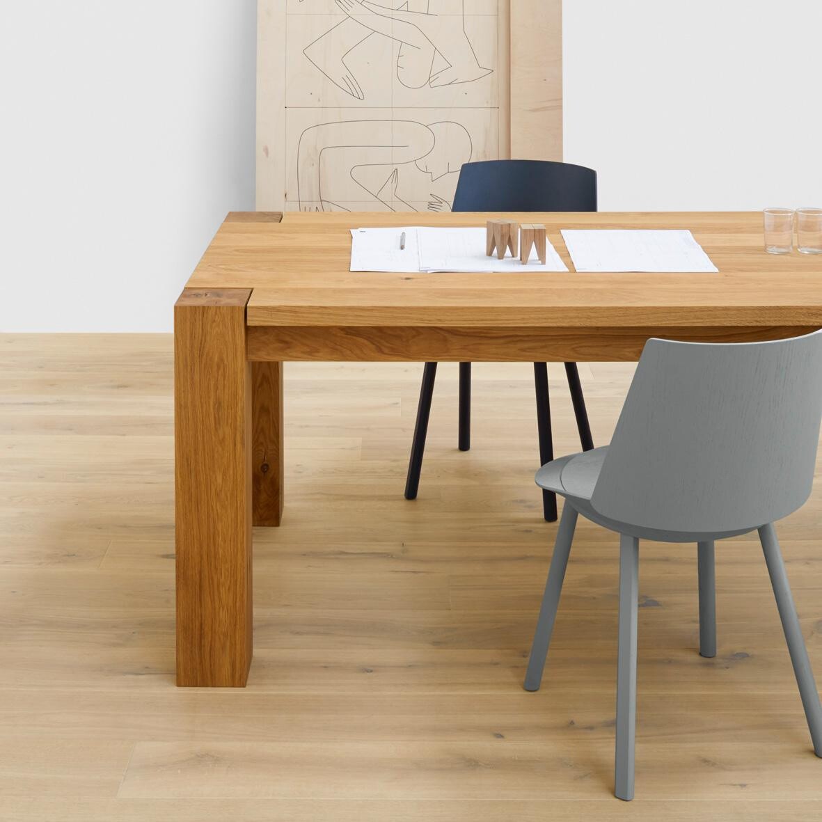 Backenzahn Miniature Stool