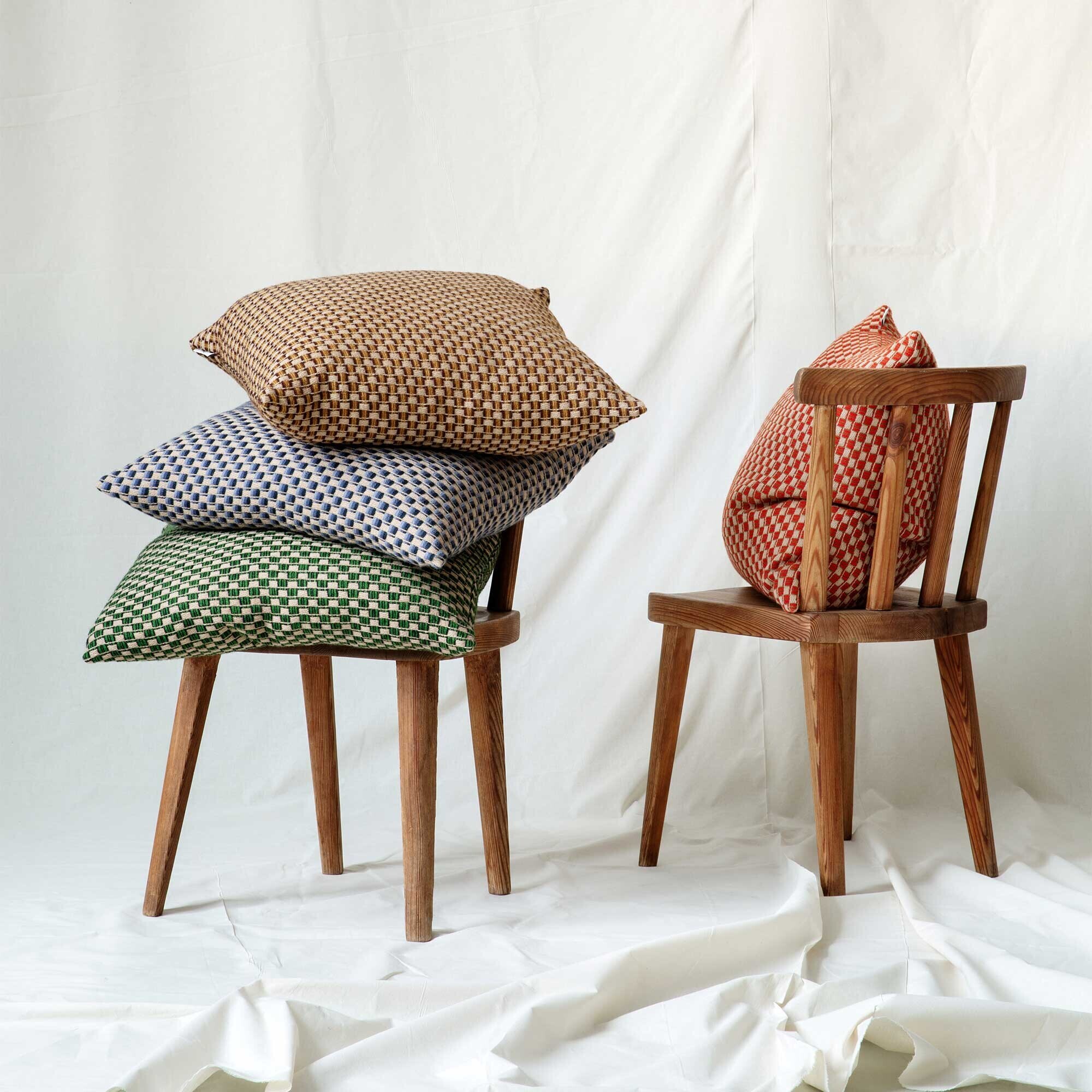 Isak Cushion 60x60cm