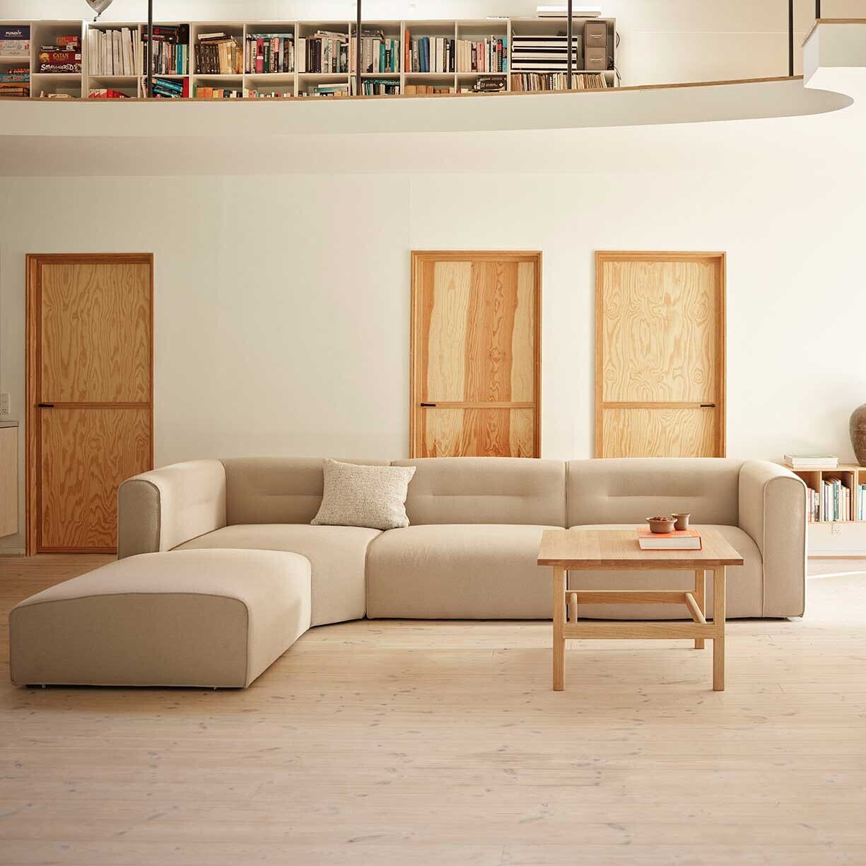 D33 Coffee Table 80x80cm