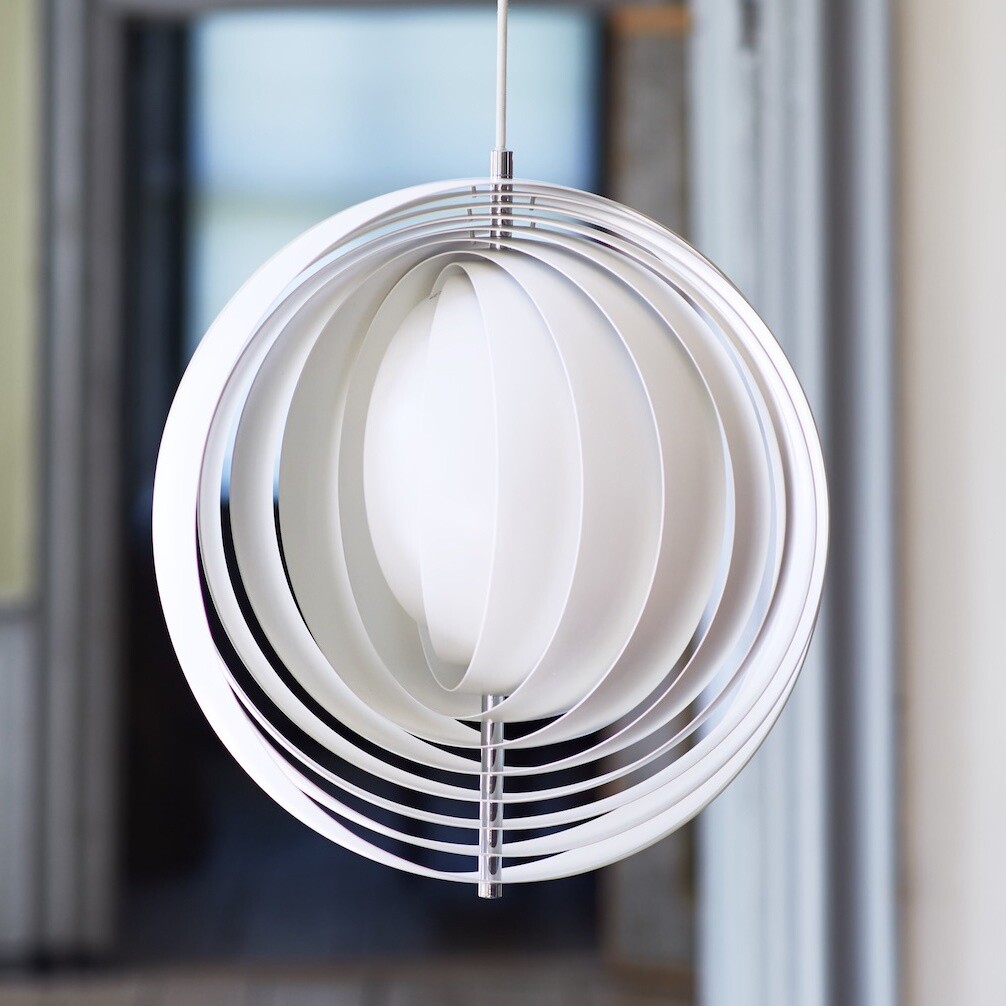 Moon Suspension Lamp