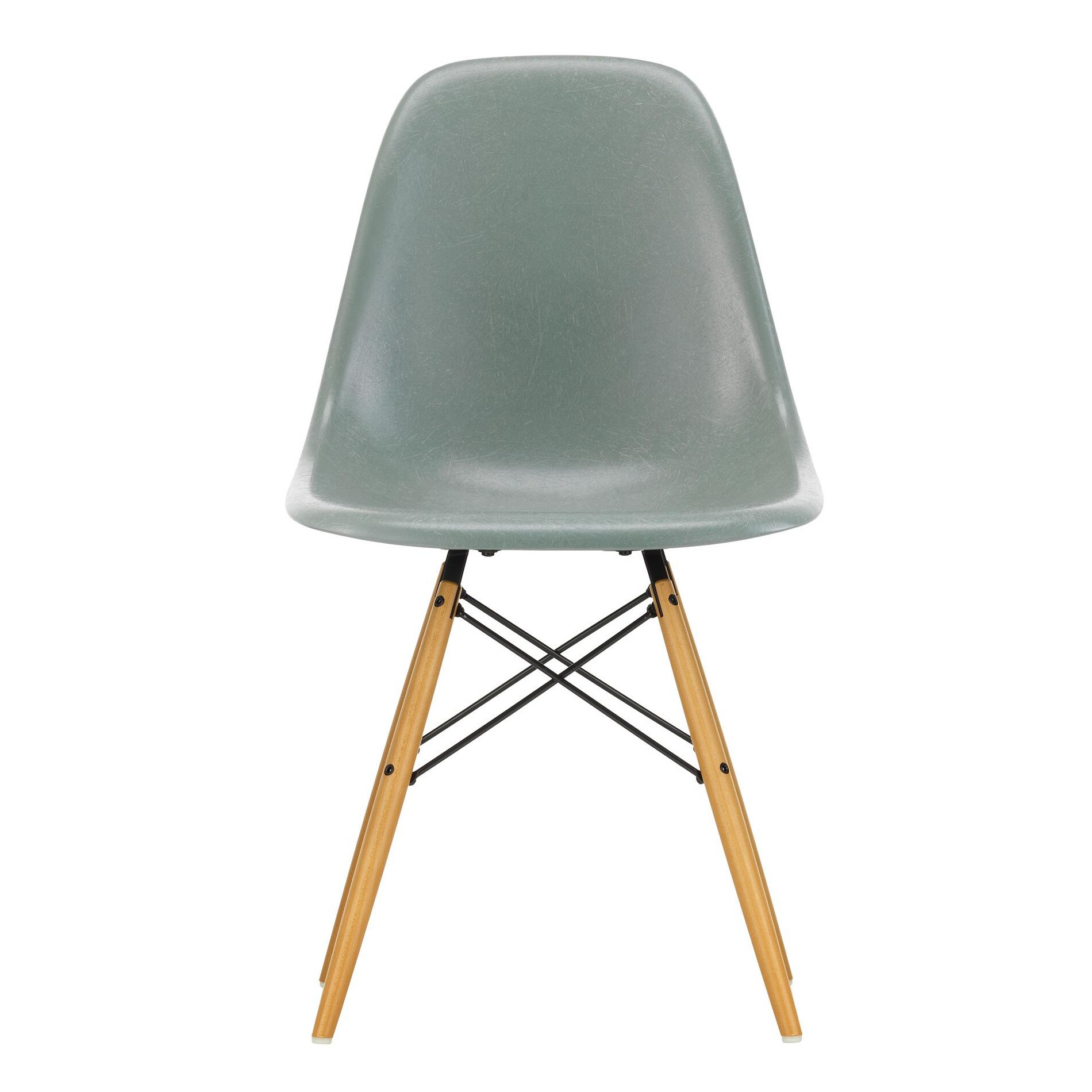 Eames Fiberglass Side Chair DSW Golden Maple
