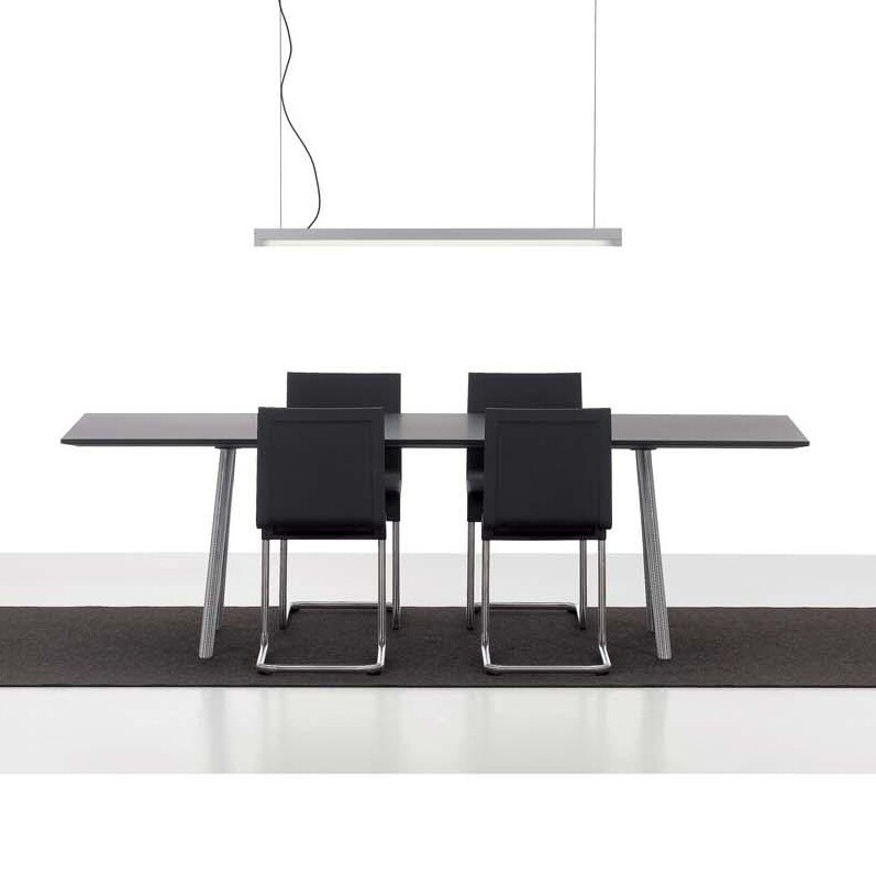 .05 Chair not stackable