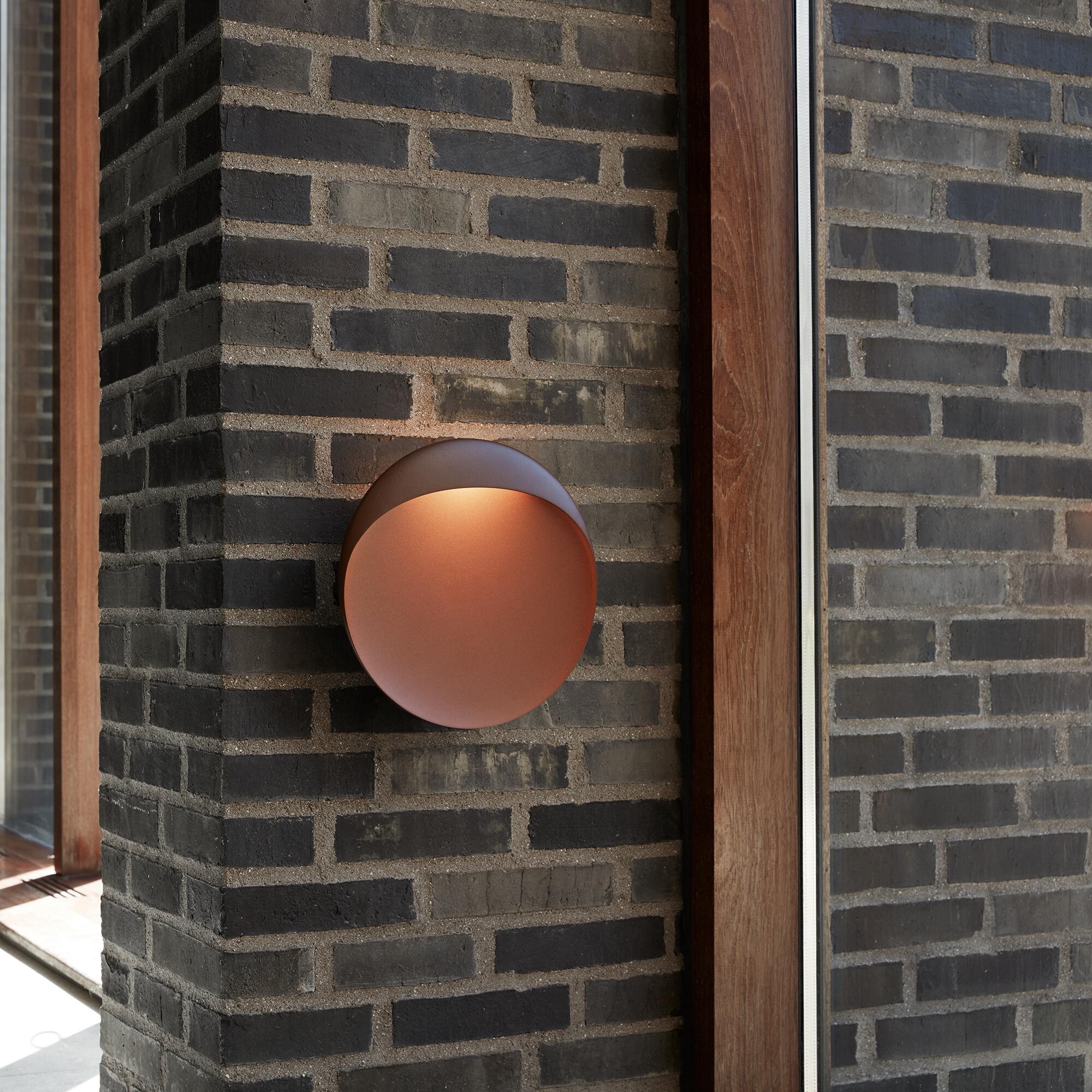 Flindt LED Wall Lamp In/Outdoor