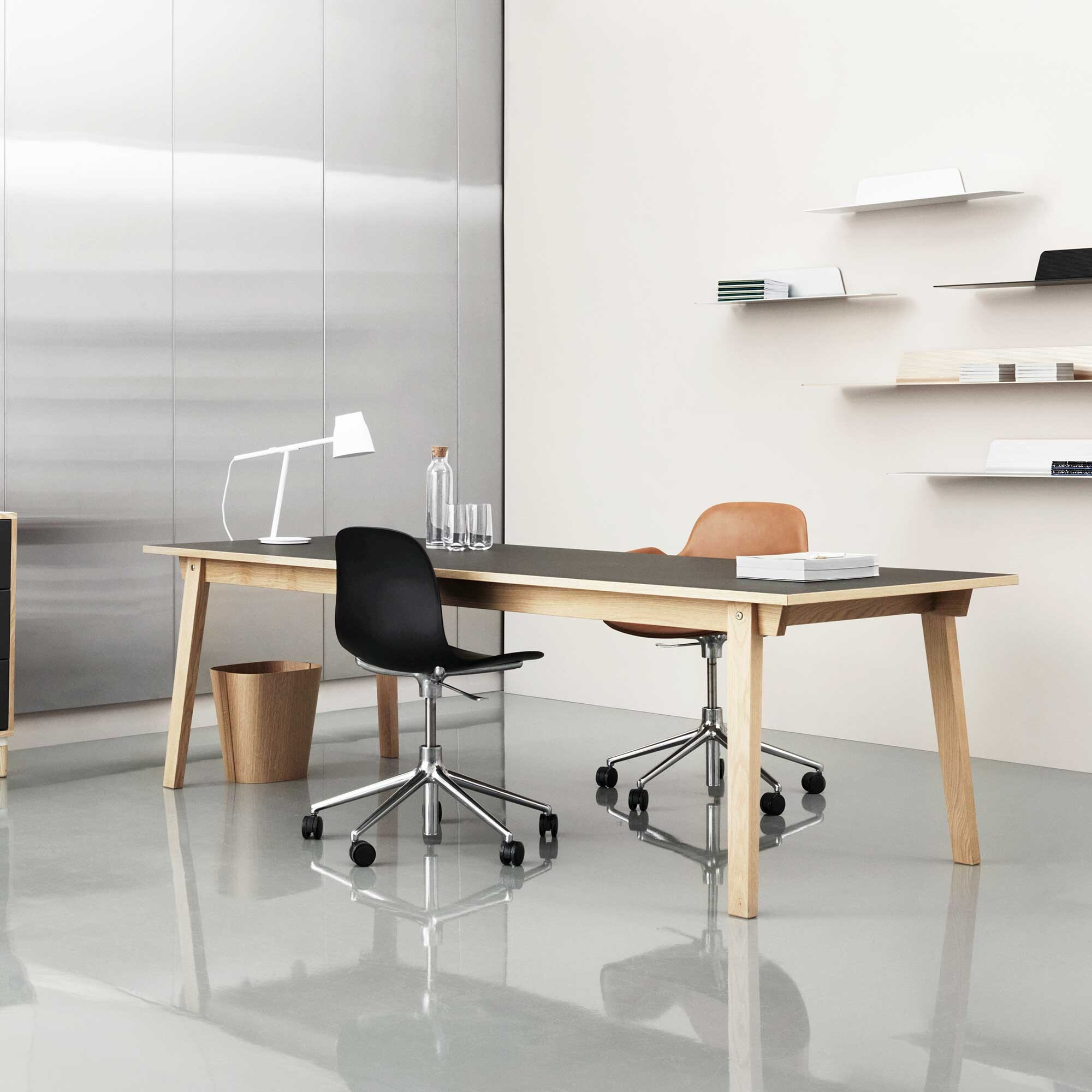 Form 5W Gaslift Swivel Chair withCcastors