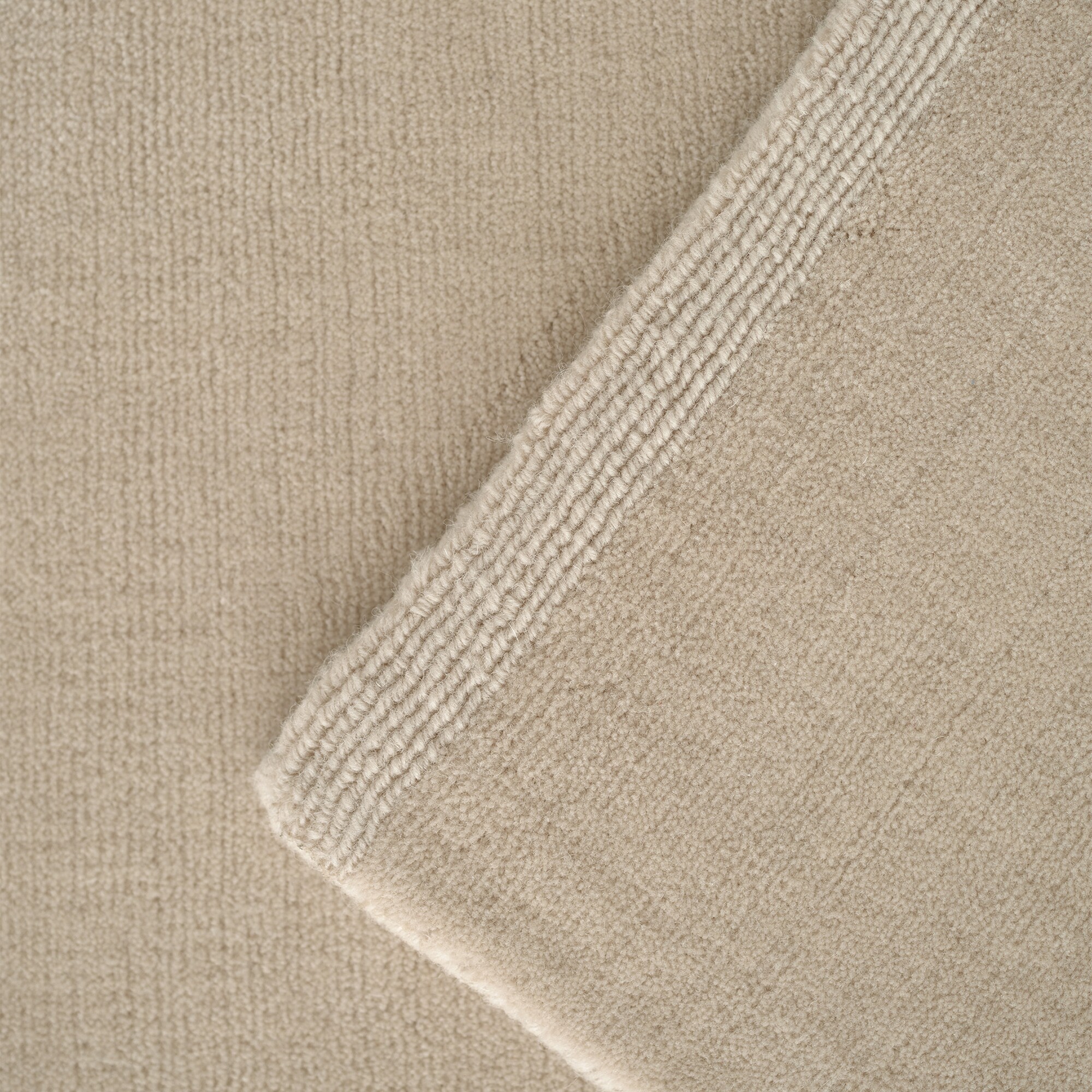 Halo Cloud Wool Rug 170x240cm