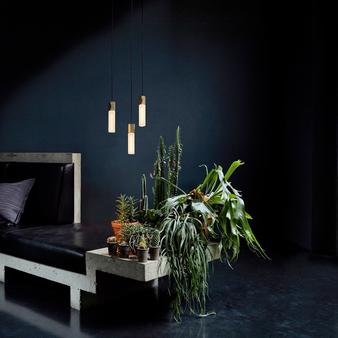 Basalt Triple Suspension Lamp