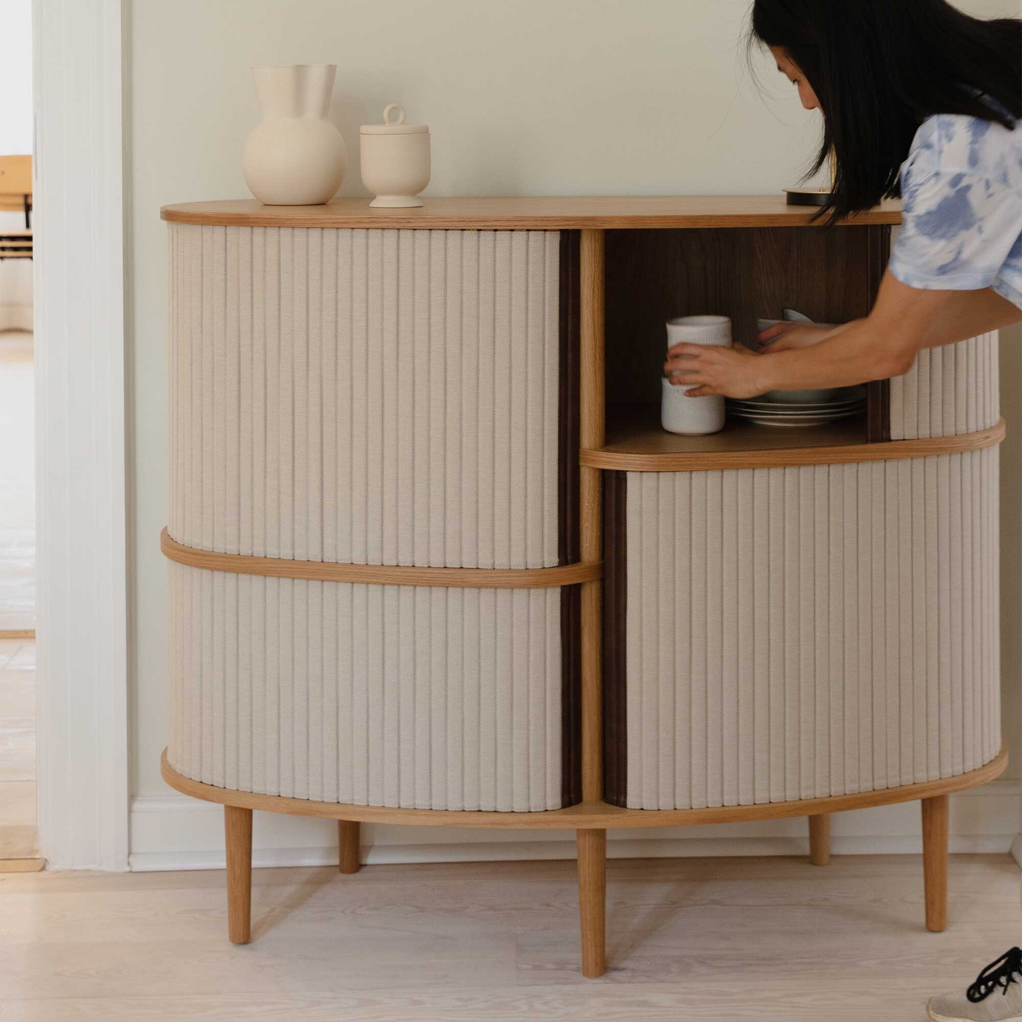 Audacious Highboard