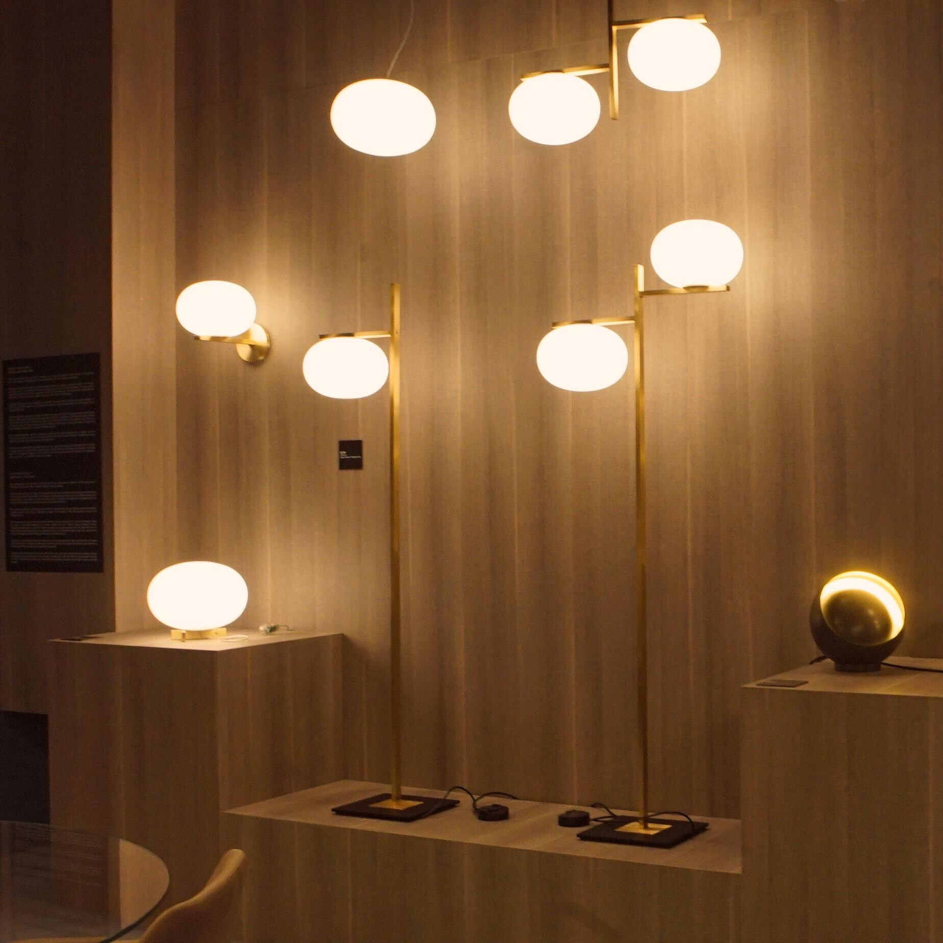 Alba 382 Floor Lamp