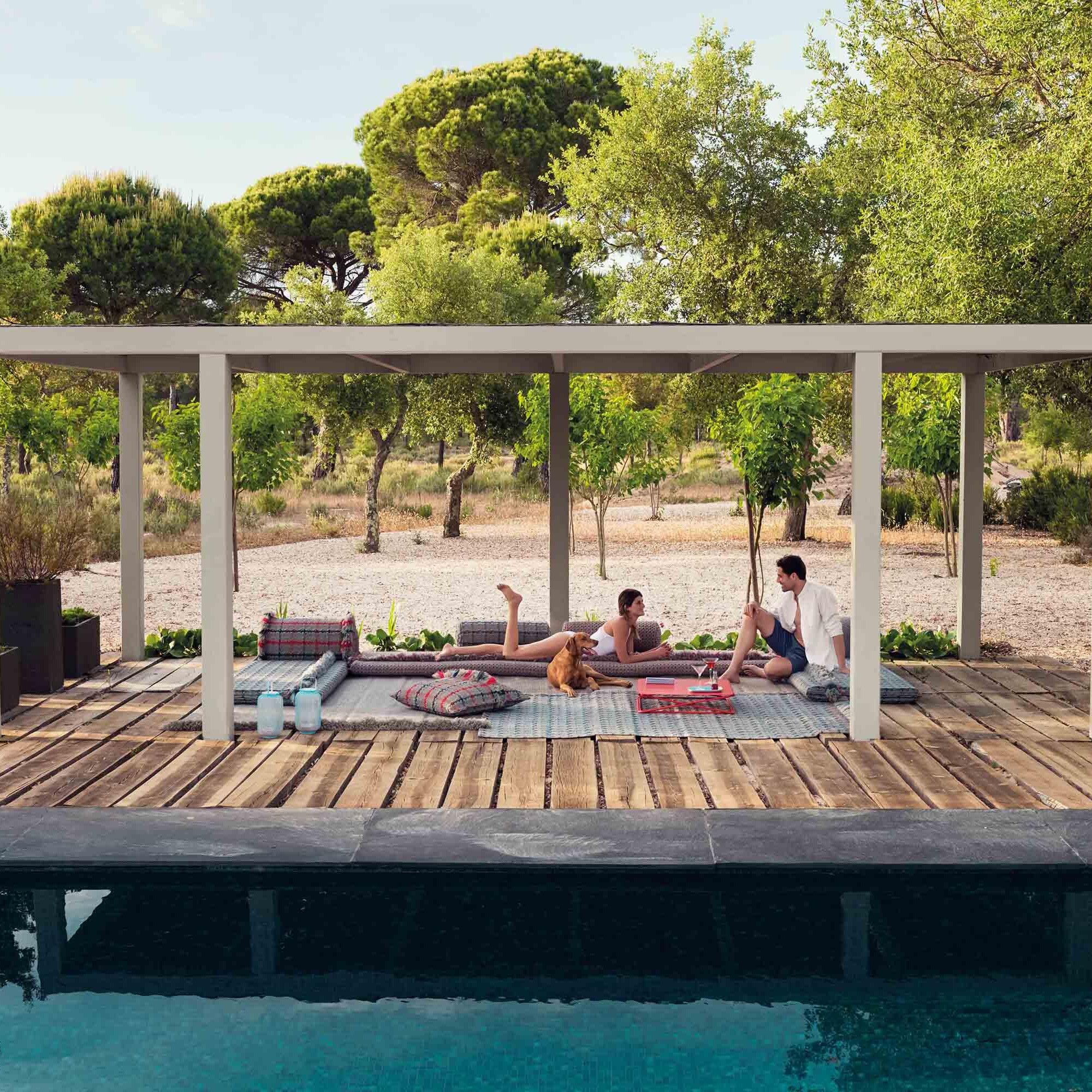 Garden Layers Rug 200x300cm