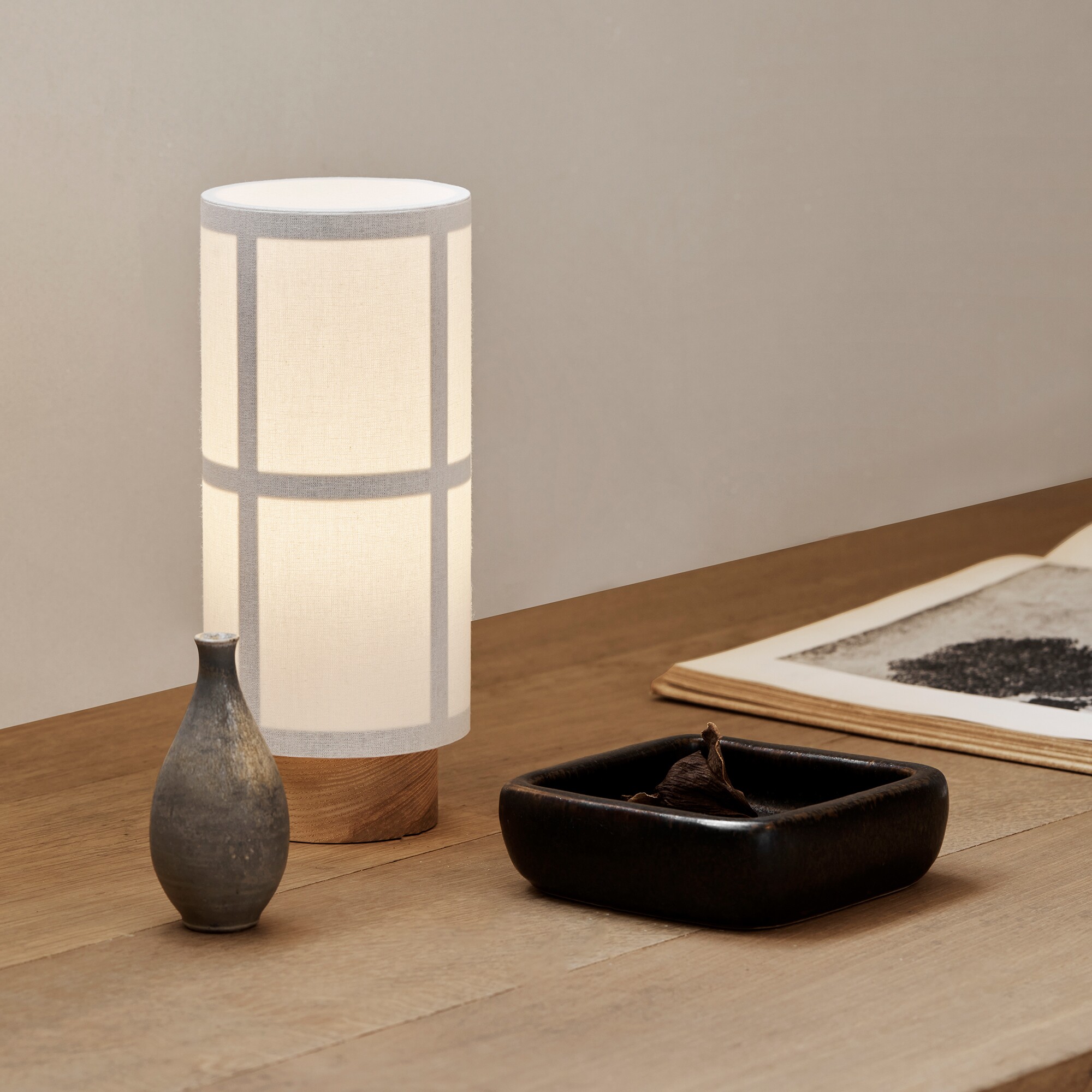 Hashira LED Table Lamp With Battery