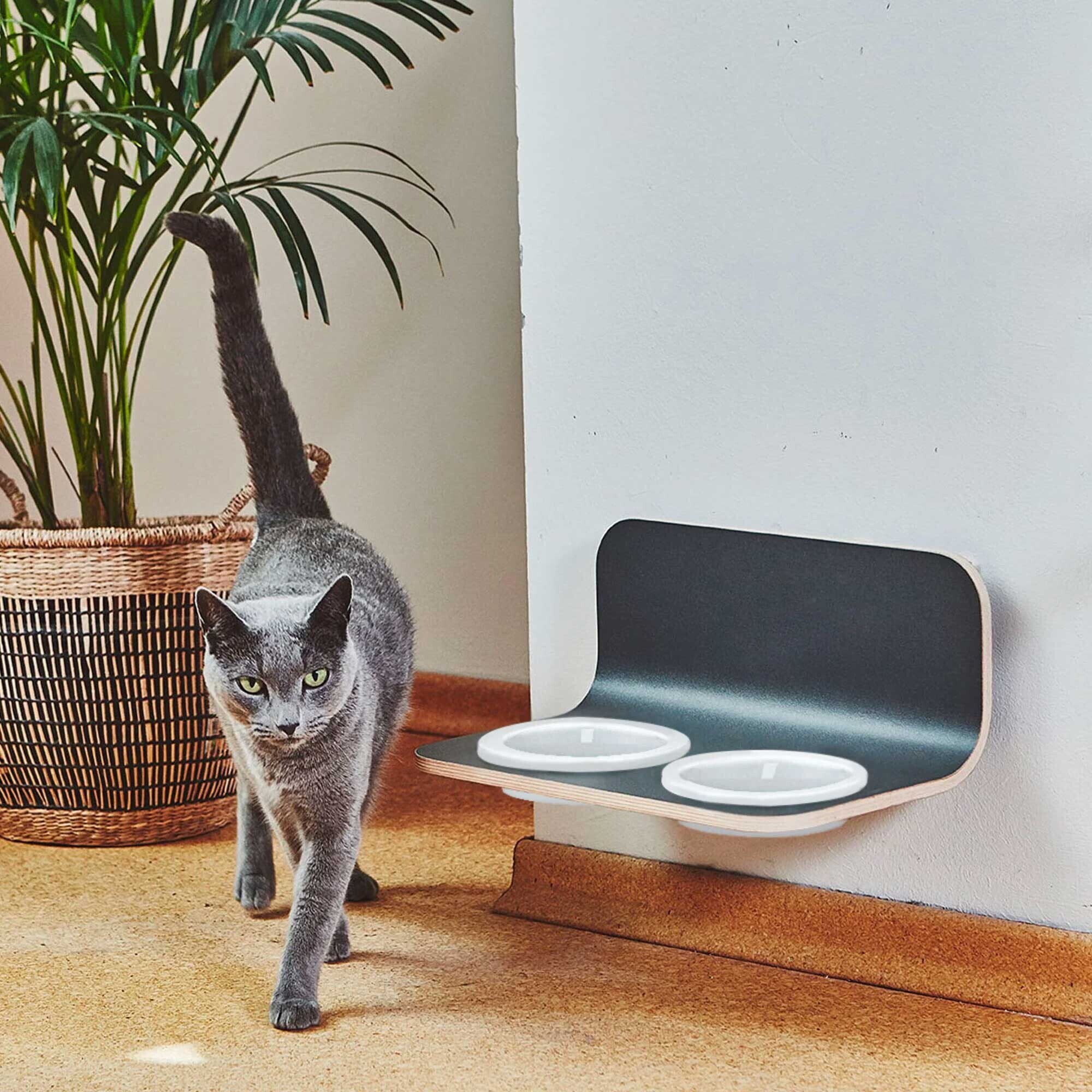 Arco Cat Bowl Holder with Porcelain Bowls