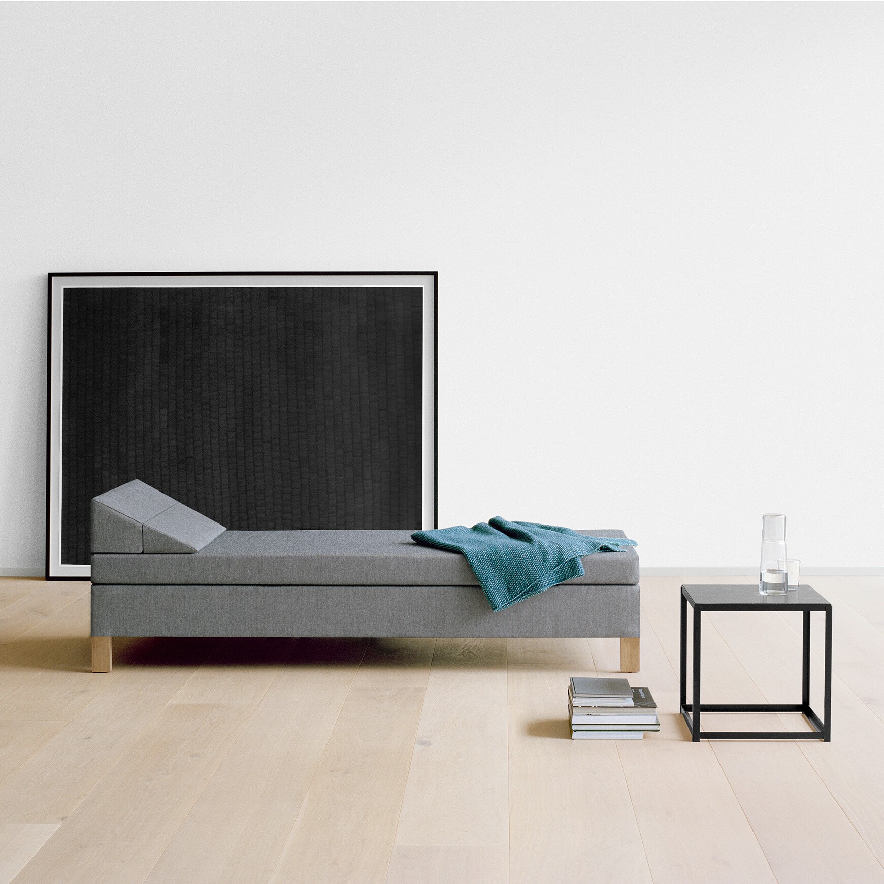 FK12 FortyForty Side Table stackable