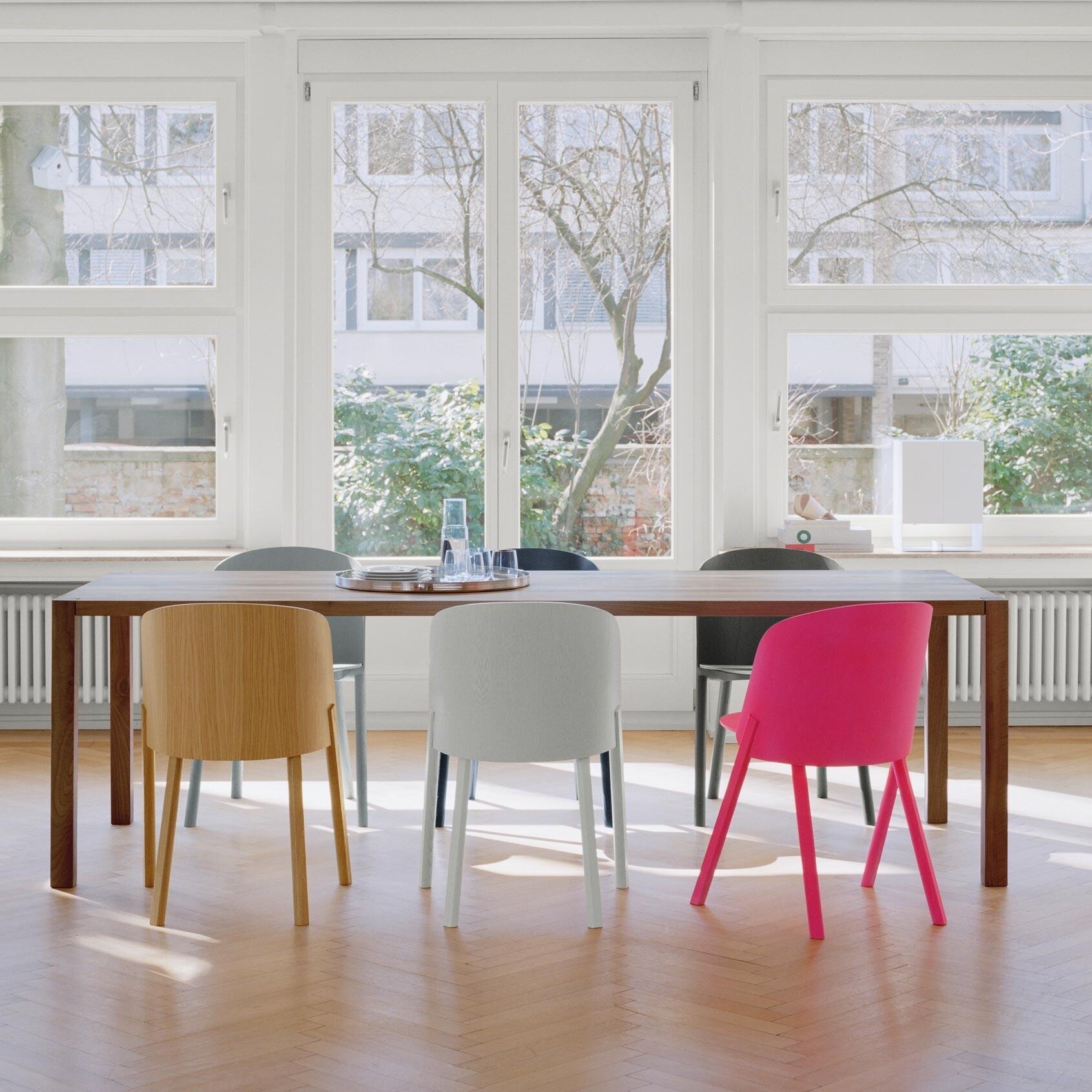 e15 TA19 Sloane Table